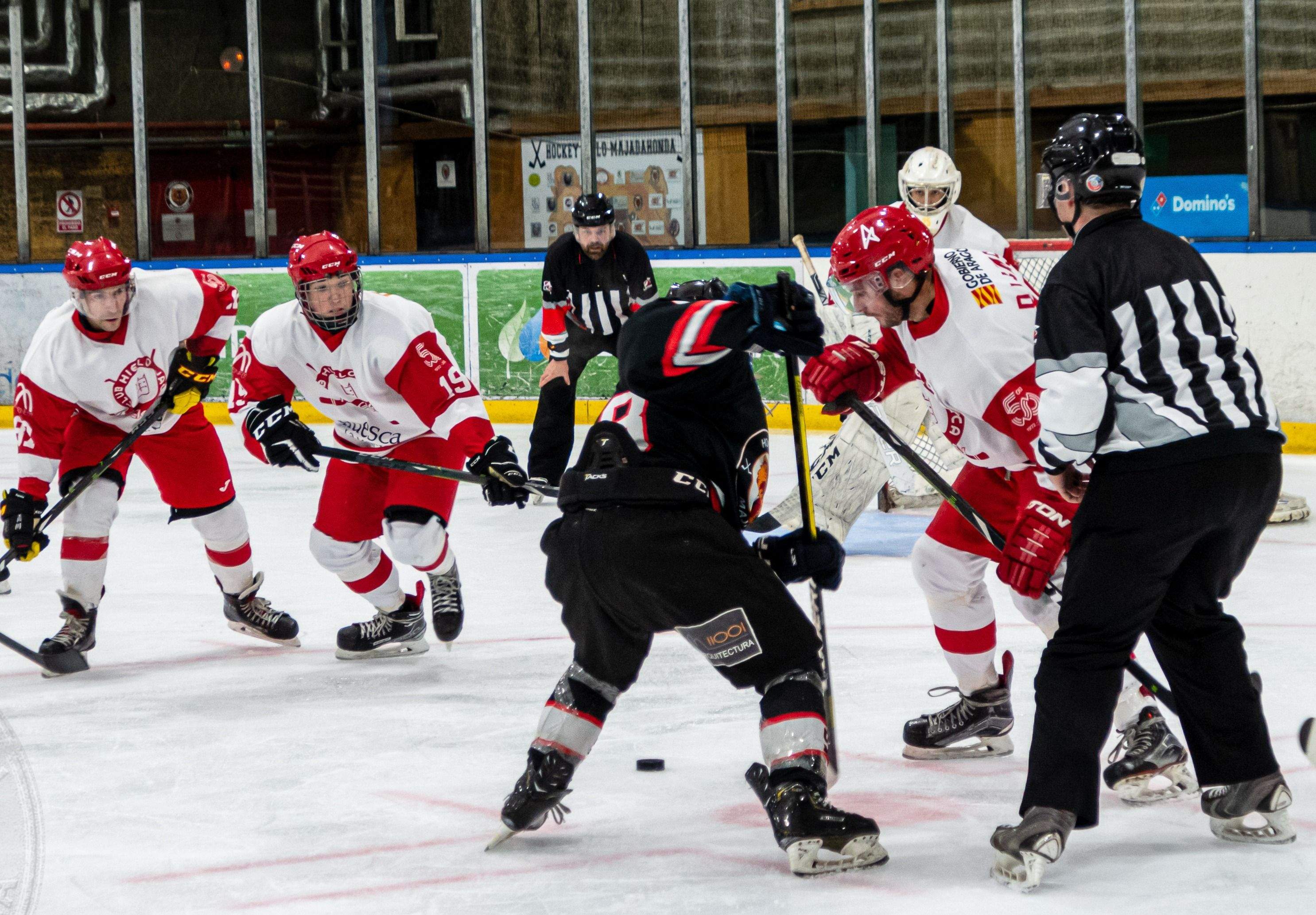 Partido en Liga en Majadahonda del Club Hielo Jaca. Foto Hockey Majadahonda