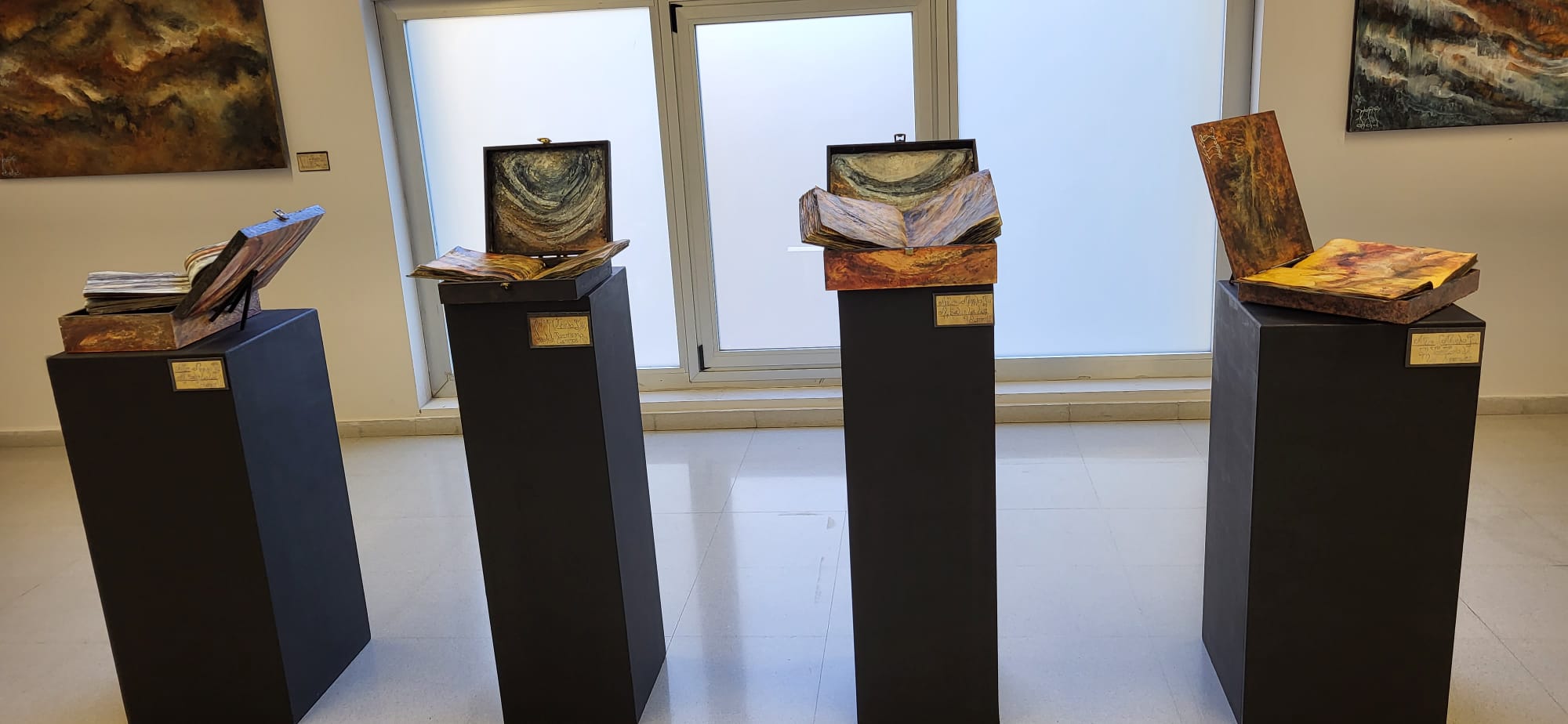 Inauguración de la exposición de Nacho Gili