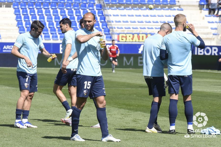 Jeremy y otros jugadores en el calentamiento. Foto LaLiga