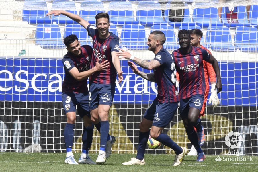 Juan Carlos, feliz tras el gol