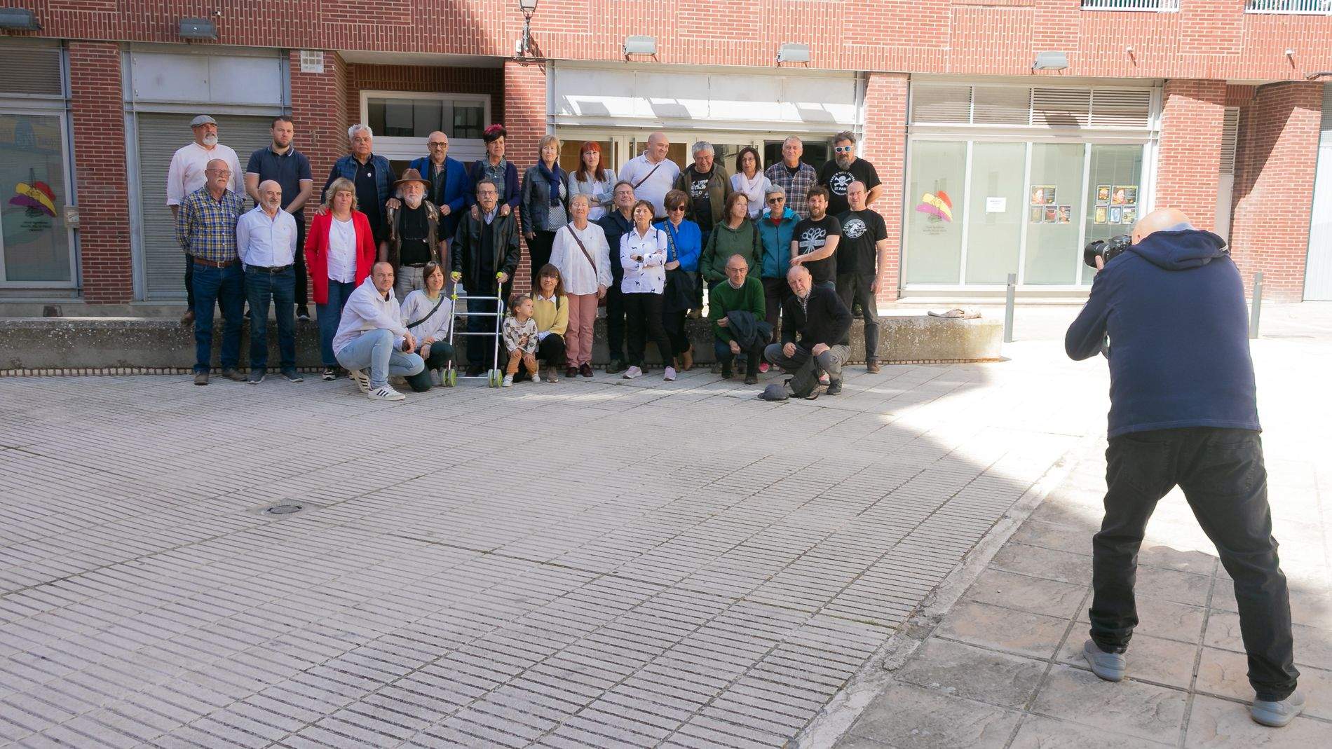 Exposición de Fernando Otín, Composiciones que invitan a pensar. Foto Estela Alcay 