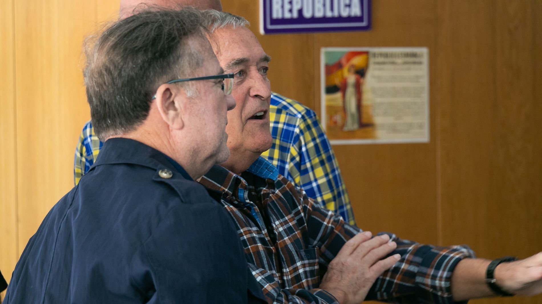 Exposición de Fernando Otín, Composiciones que invitan a pensar. Foto Estela Alcay 