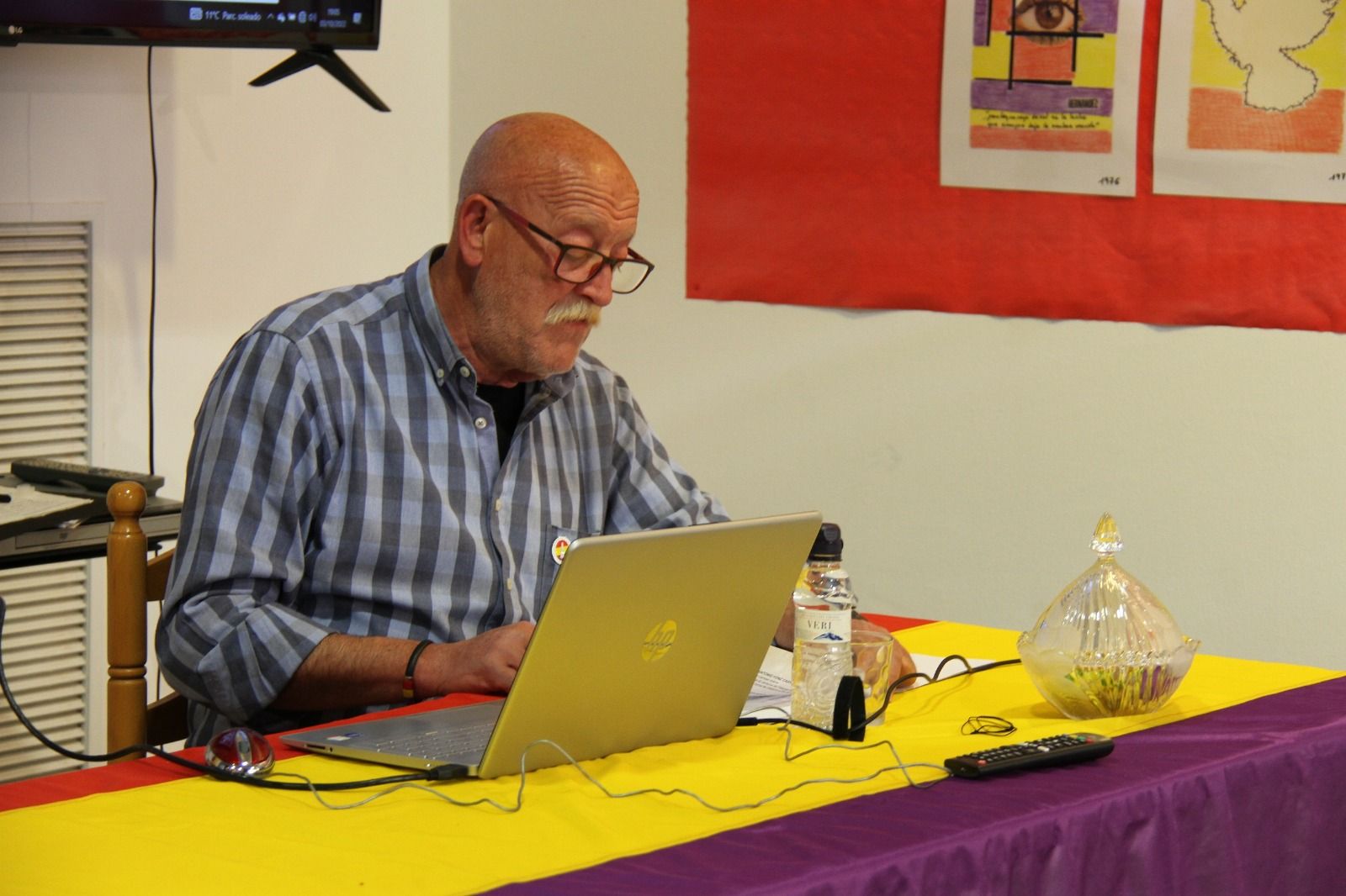 Toño Moliner en las XV Jornadas Republicanas de Huesca. Foto Carlos Neofato