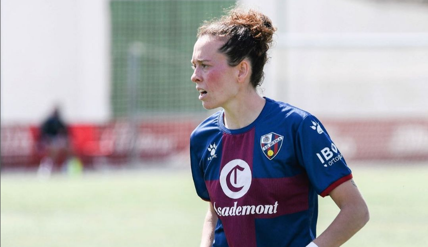 Nuria Mallada, en un partido con la SD Huesca Femenino, participará en el draft de la Queens League.