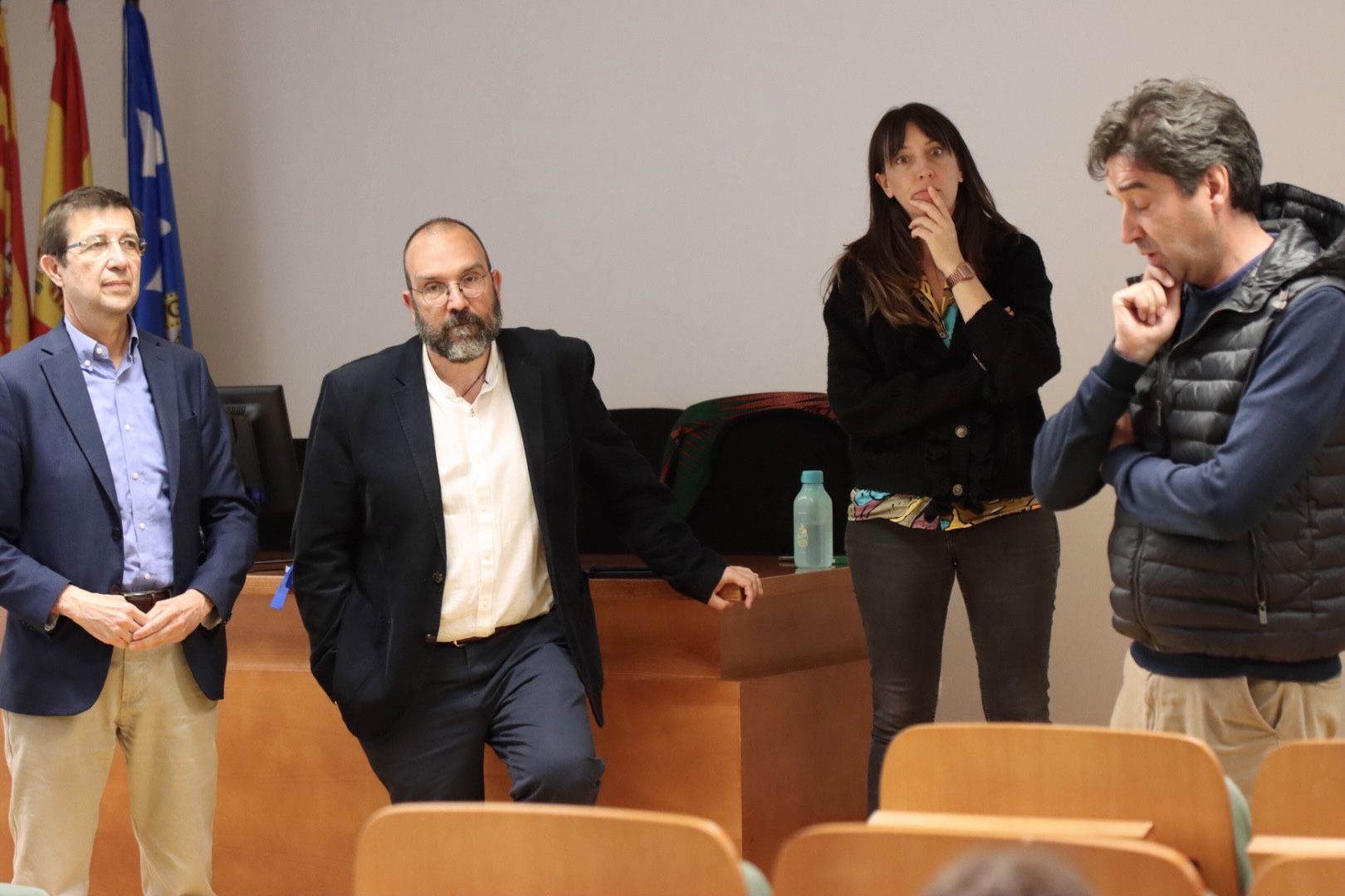 Participantes en el acto inaugural de la Semana de la Cooperación de la Universidad de Zaragoza. Foto David Martínez Participantes en el acto inaugural de la Semana de la Cooperación de la Universidad de Zaragoza. Foto David Martínez