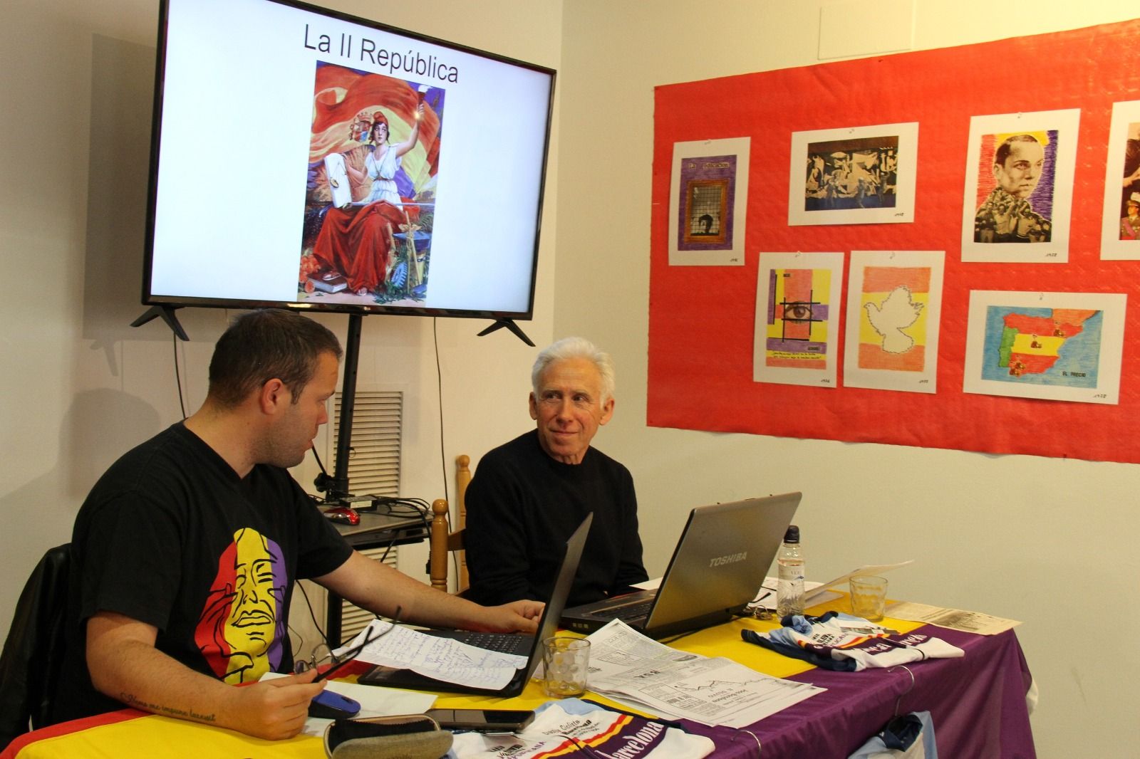 Carlos A. Migliaccio y Miguel Cored, en la charla sobre "La Republicana". Foto Carlos Neofato 