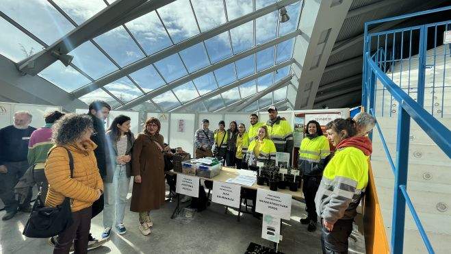 Visita a la 'Feria de Oportunidades formativas a tu alcance'. Visita a la 'Feria de Oportunidades formativas a tu alcance'.