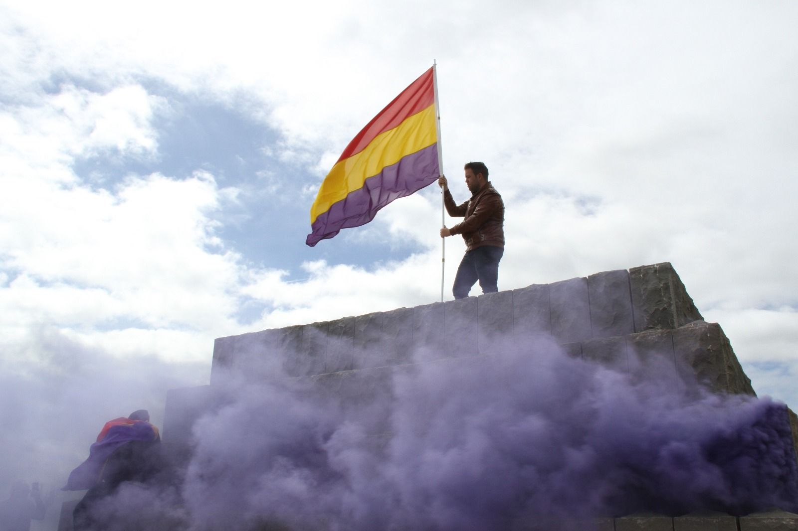 homenaje a la república y a Chantal, una de aquellas mujeres. Foto Carlos Neofato
