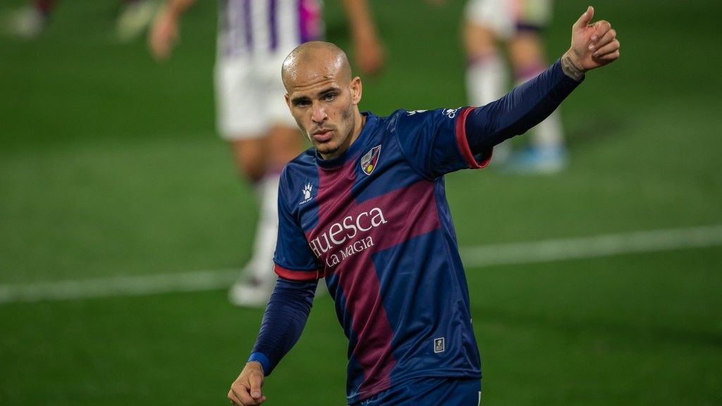 Sandro Ramírez en un partido con el Huesca en LaLiga. Foto: SD Huesca