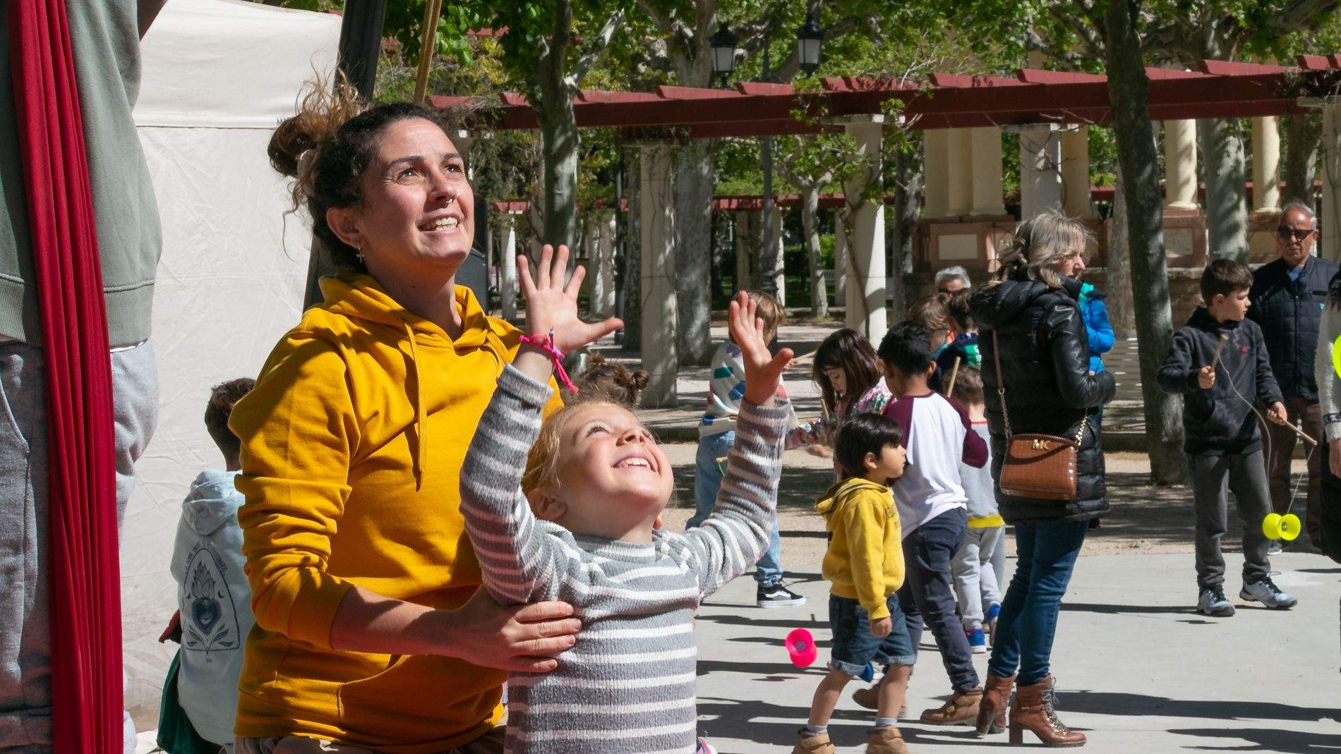 Día Mundial del Circo en Huesca. Foto Estela Alcay