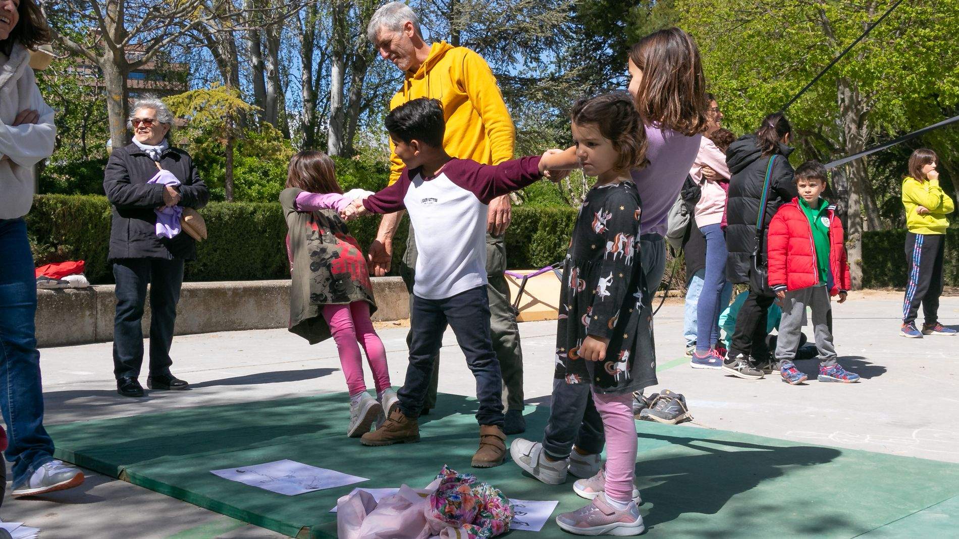 Día Mundial del Circo en Huesca. Foto Estela Alcay