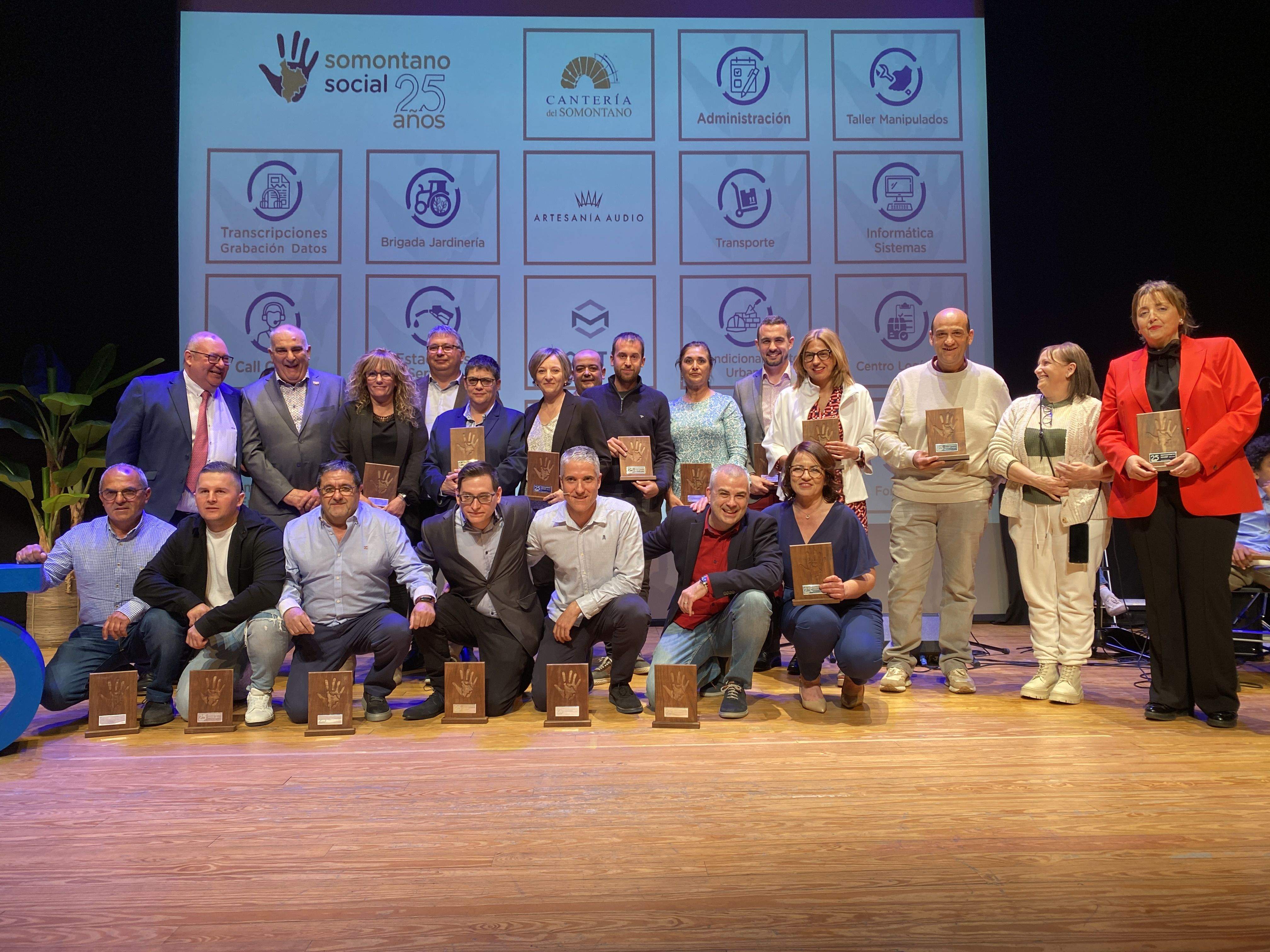 Trabajadores de Somontano Social en la gala del 25 aniversario