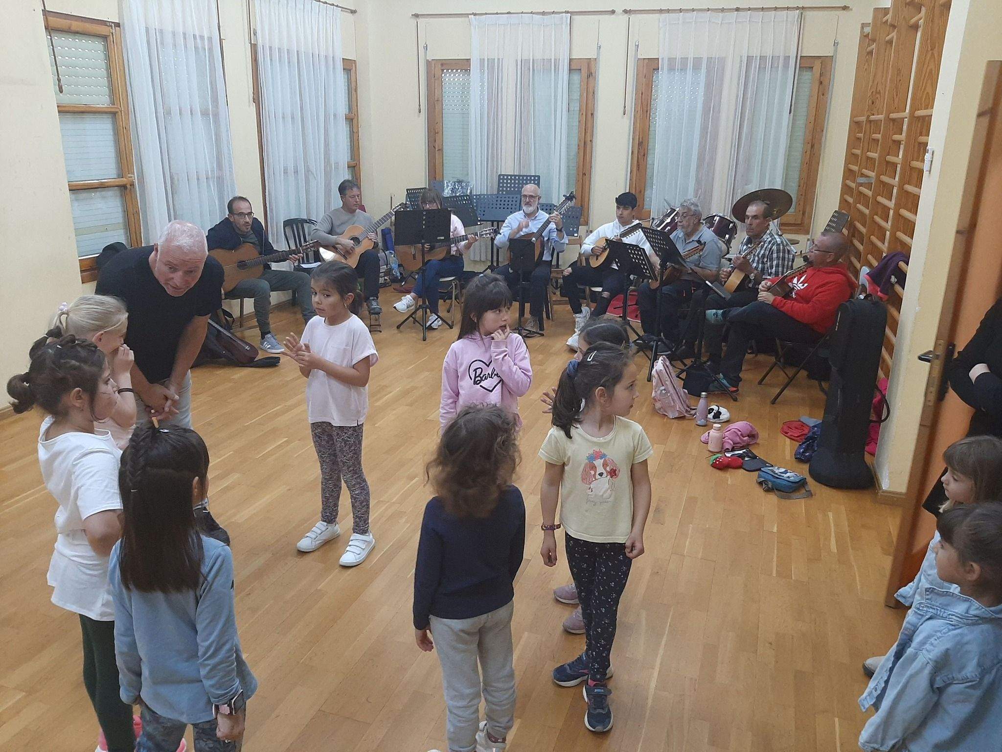 Escuela de Jota de Sariñena