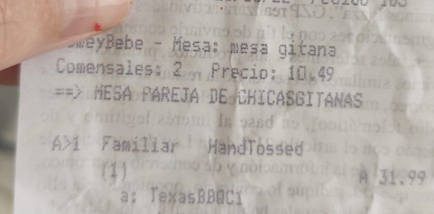 Ticket de anoche en un establecimiento de comida rápida en Huesca Ticket de anoche en un establecimiento de comida rápida en Huesca