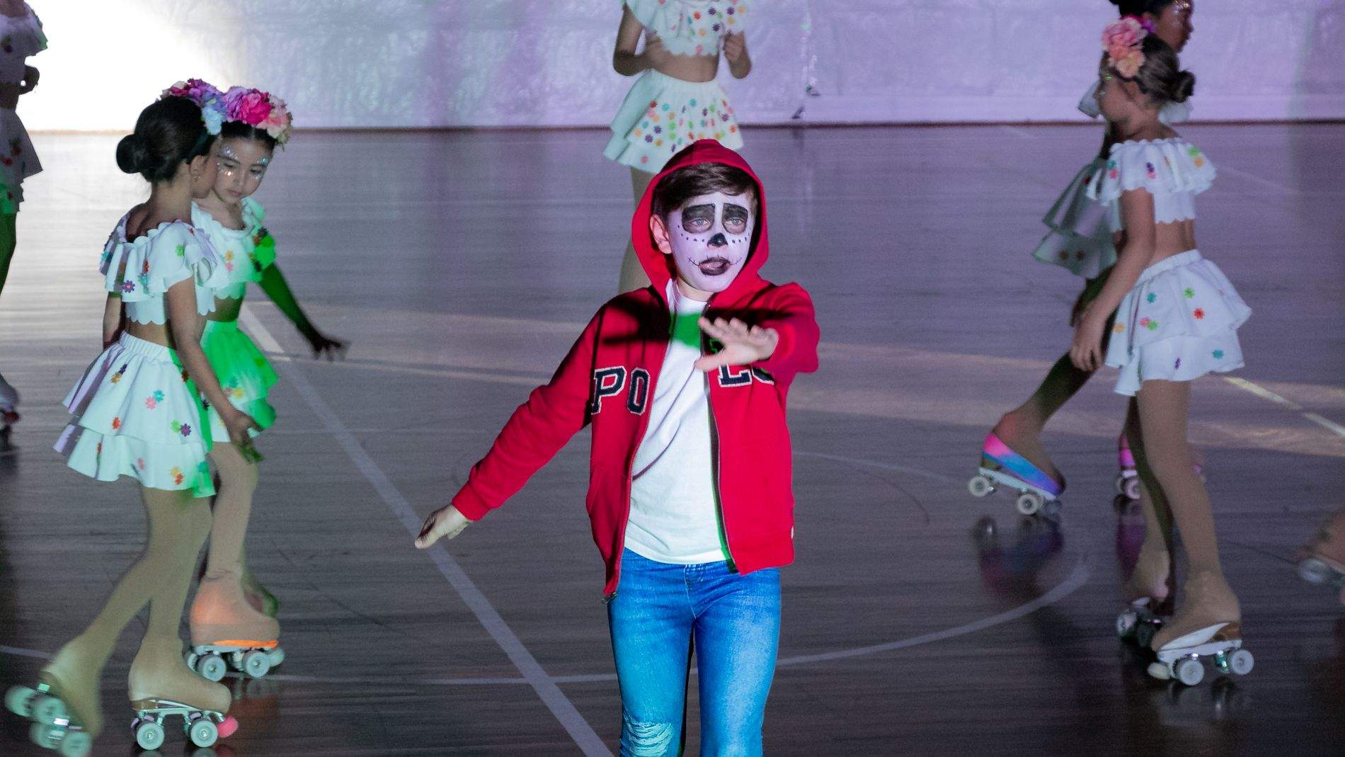 Imágenes de la exhibición del Club Patín Huesca. Foto Estela Alcay