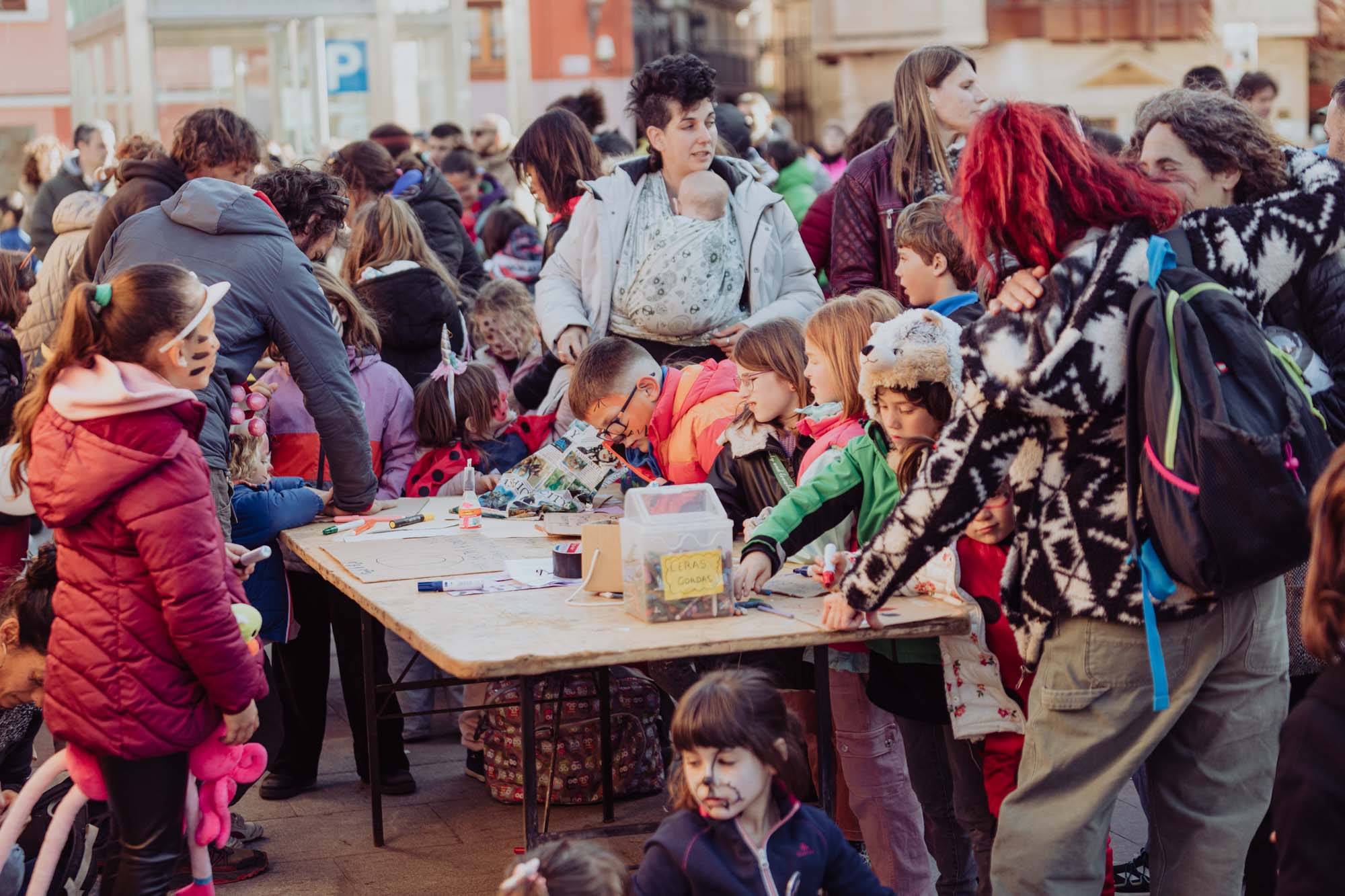 Manifestación celebrada en Jaca en contra de la unión de estaciones por Canal Roya. Foto: Ojos Pirenaicos