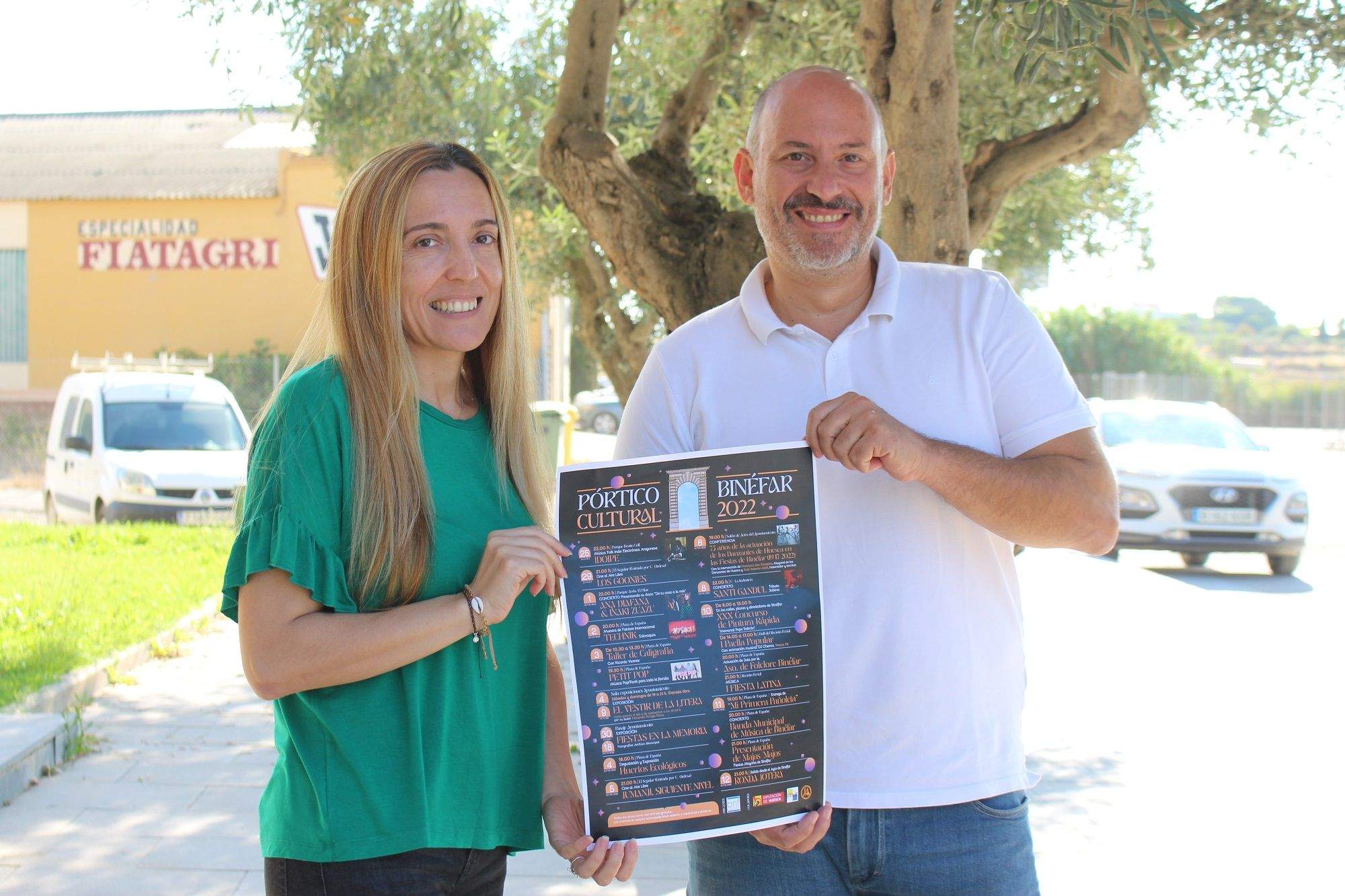 Juan Carlos Garca y Laura Baquero presentan el Pórtico Cultural