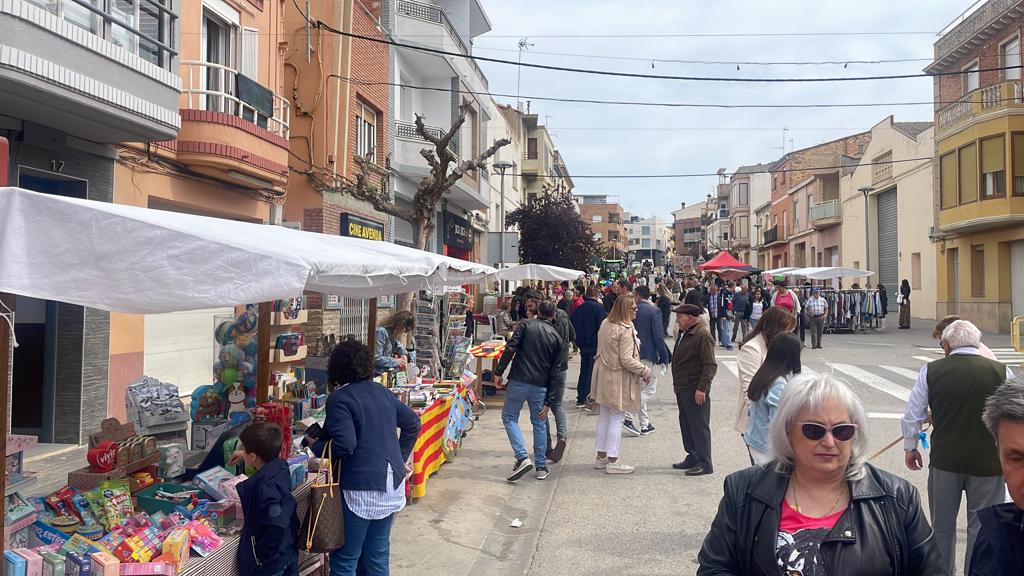 Animada Feria Miltisectoral en Zaidín