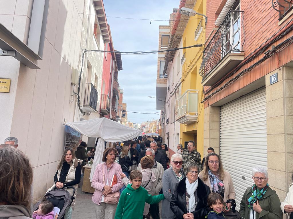 Animada Feria Miltisectoral en Zaidín