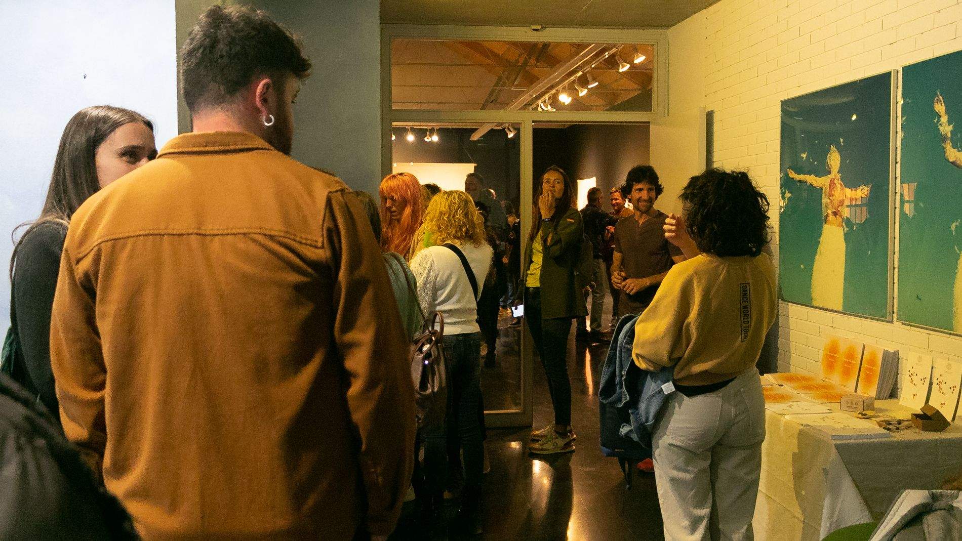 Imágenes de la exposición Cromatografías del Ser de Silvia Cored. Foto Estela Alcay