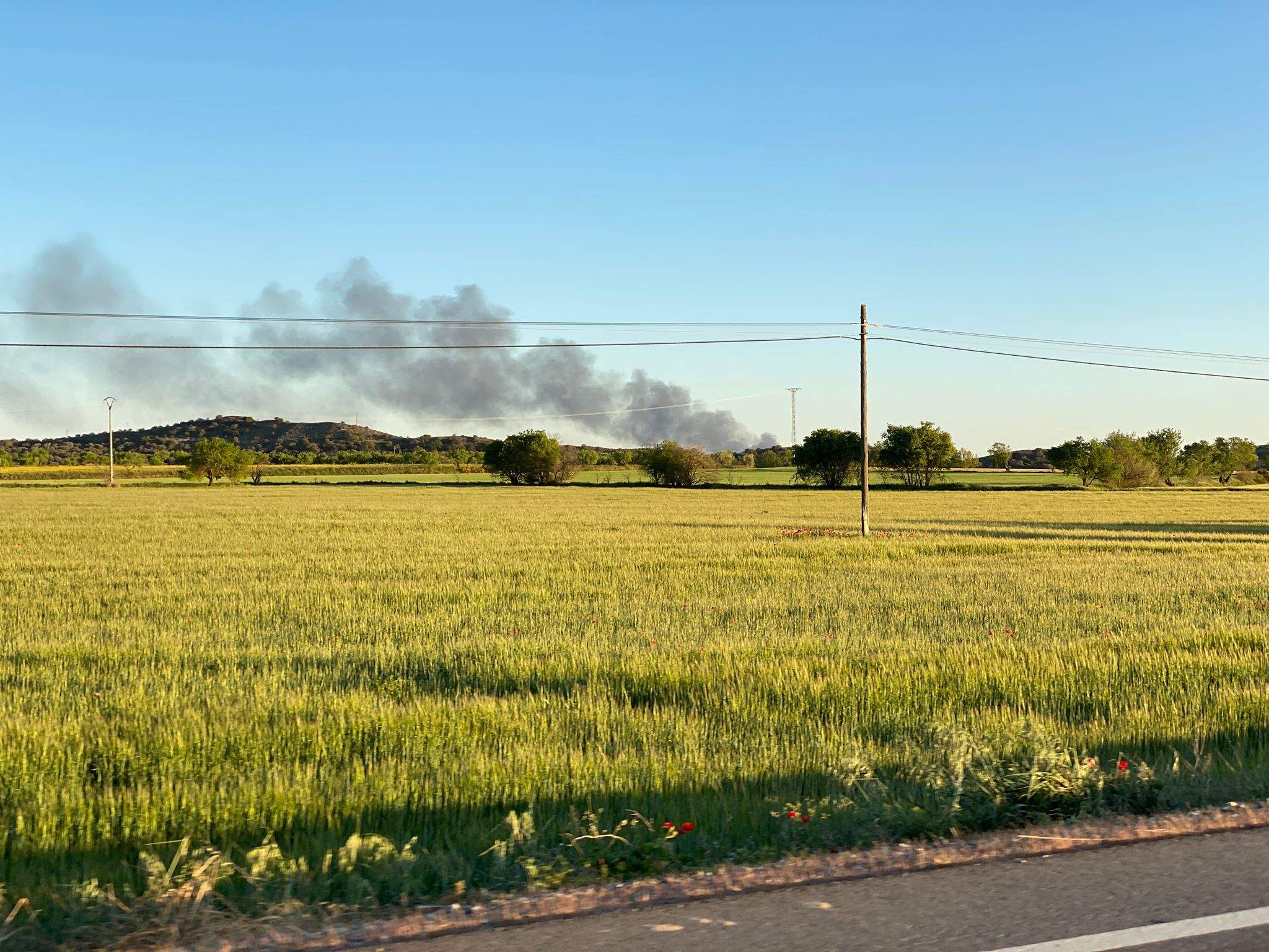 Incendio en una planta de reciclado de una empresa de Monzón