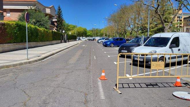 Nuevos aparcamientos en batería señalizados en la zona. Nuevos aparcamientos en batería señalizados en la zona.