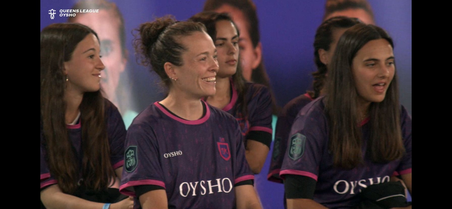 Sonriente en el Cupra Arena.