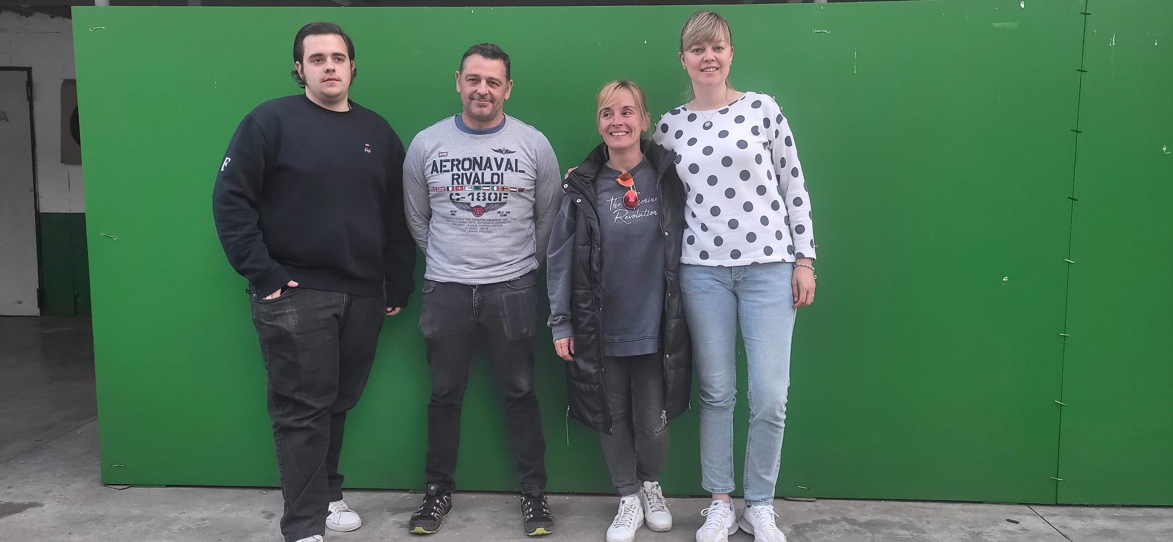 Fran Ferrer, Javier Ibarz, Jennifer Iglesias y Ana Lite. Las peñas de Huesca estudian dividir el Saludo al Santo en dos actos pero dicen que no hay nada cerrado. Foto Myriam Martínez
