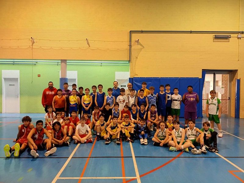  II Concentración de las Sesiones Técnicas de baloncesto en Huesca
