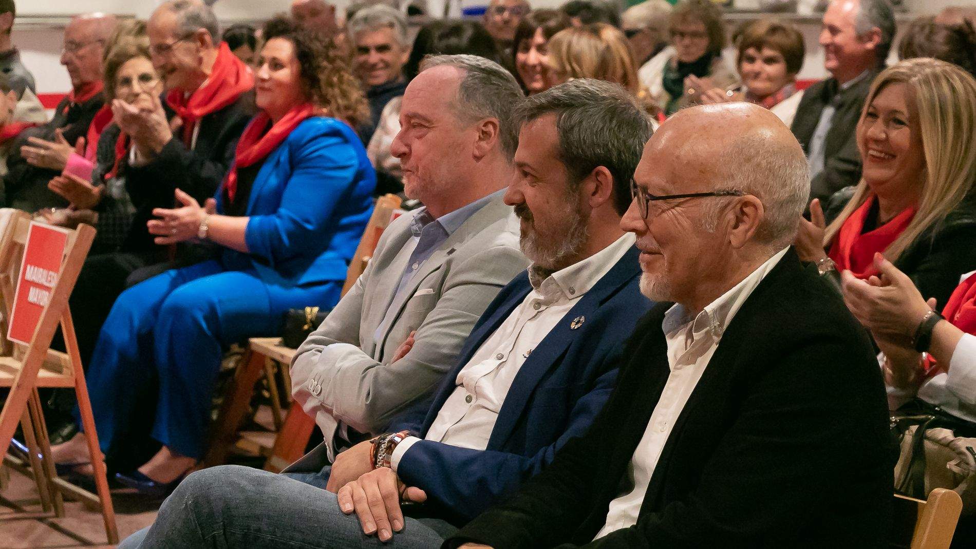 Fiestas del barrio de San Lorenzo 2023. Presentación de las mairalesas y los mayorales. Foto Estela Alcay