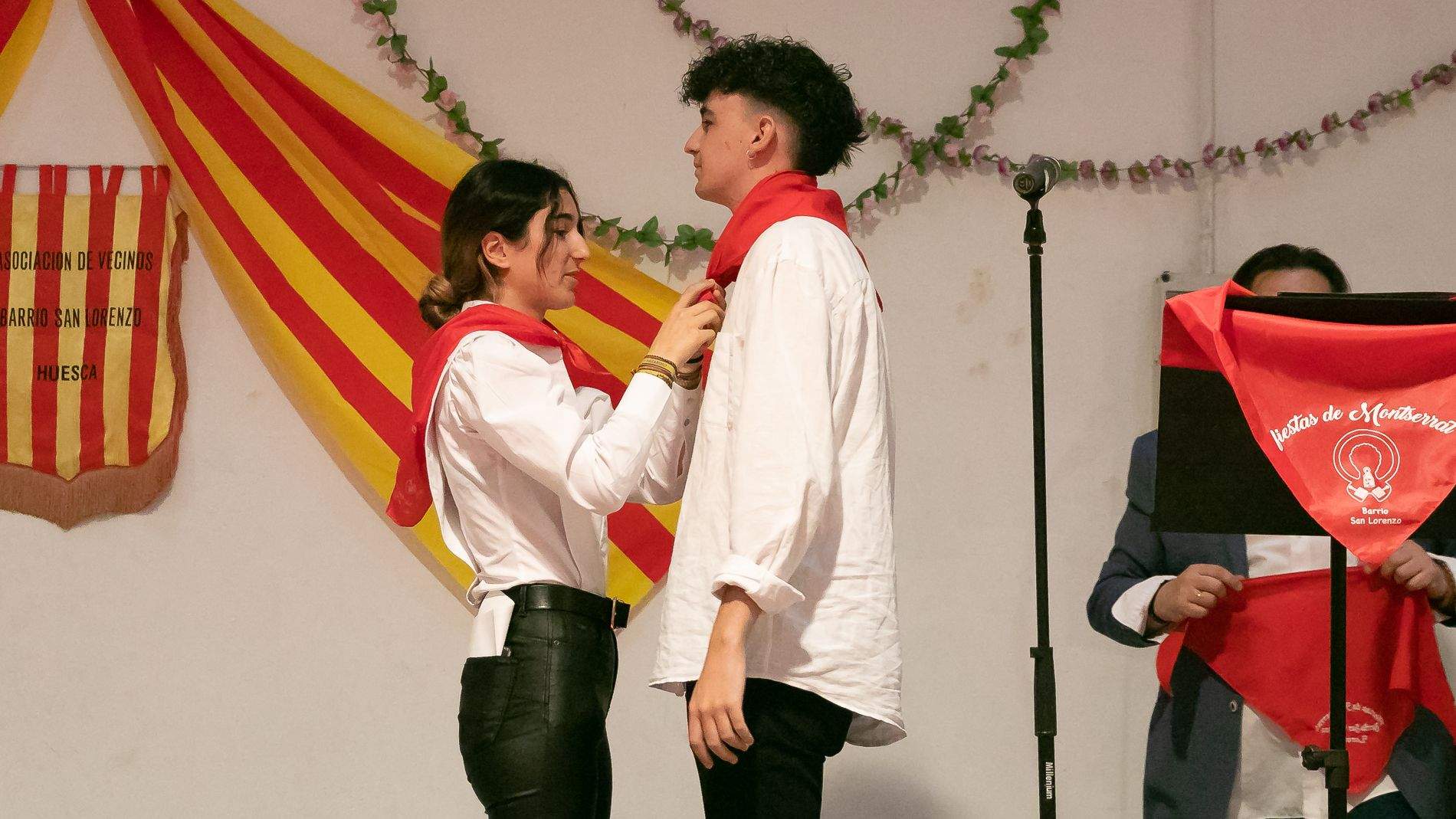 Fiestas del barrio de San Lorenzo 2023. Presentación de las mairalesas y los mayorales. Foto Estela Alcay