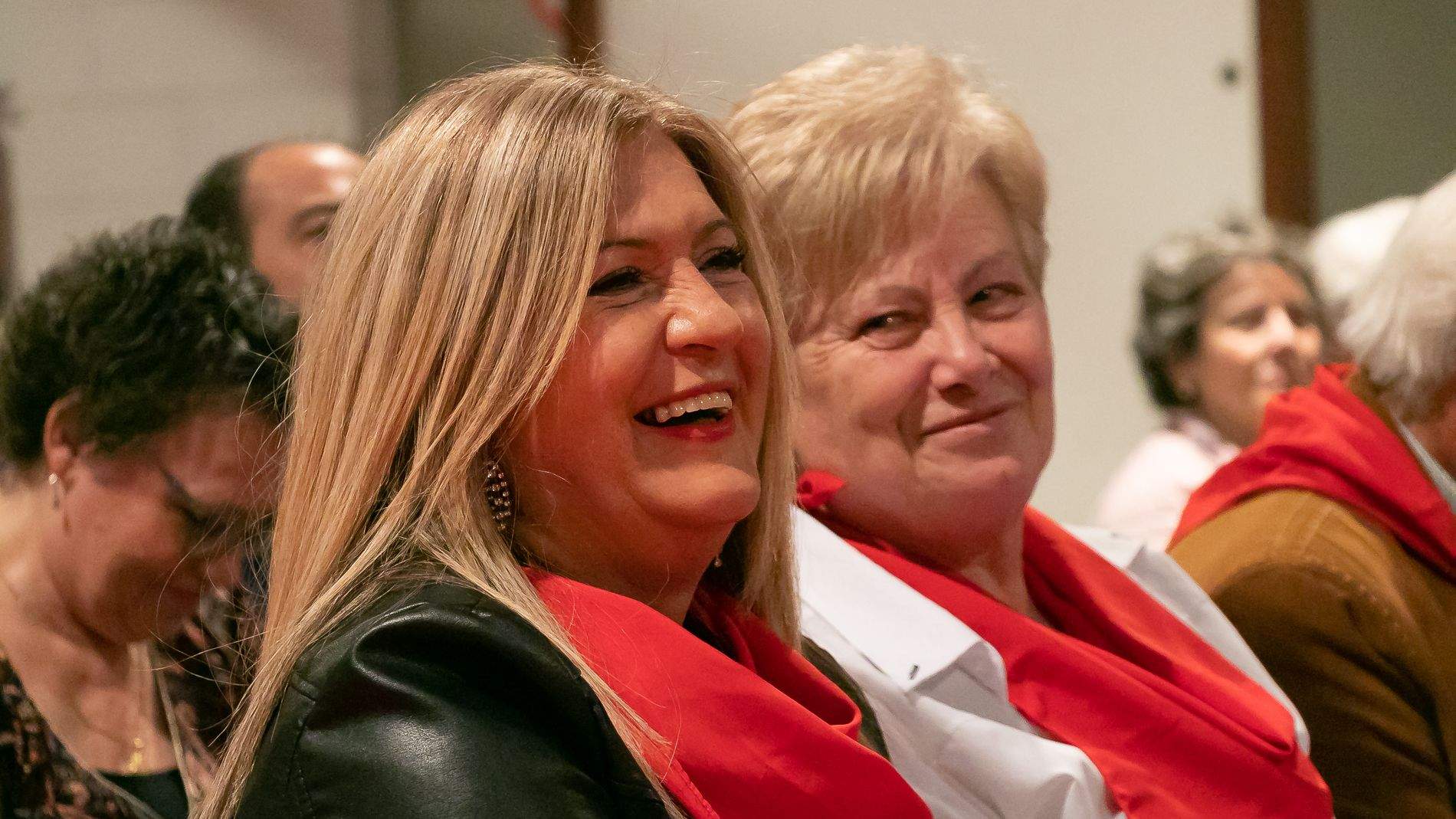 Fiestas del barrio de San Lorenzo 2023. Presentación de las mairalesas y los mayorales. Foto Estela Alcay