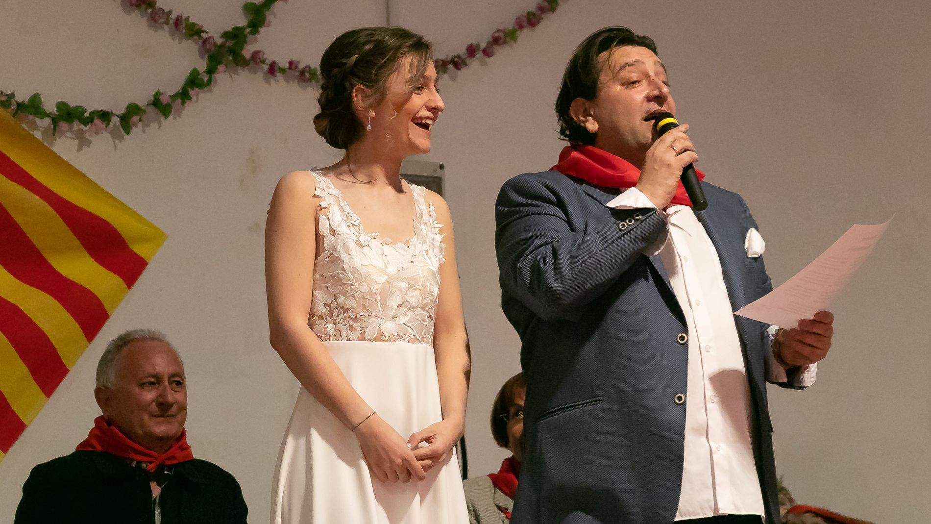 Fiestas del barrio de San Lorenzo 2023. Presentación de las mairalesas y los mayorales. Foto Estela Alcay