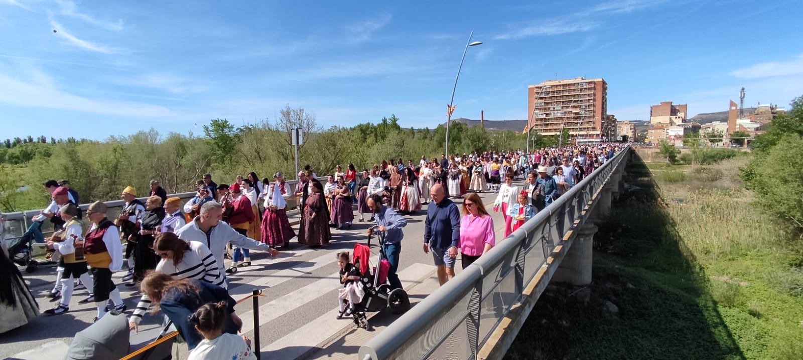 Día de la Faldeta en Fraga. Foto Ayuntamiento de Fraga
