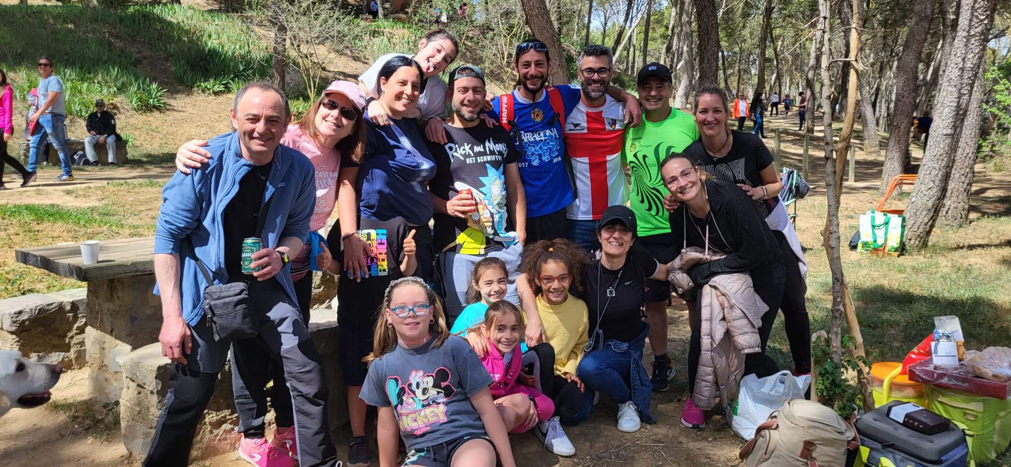 Celebración en Huesca de la fiesta de San Jorge en el cerro.