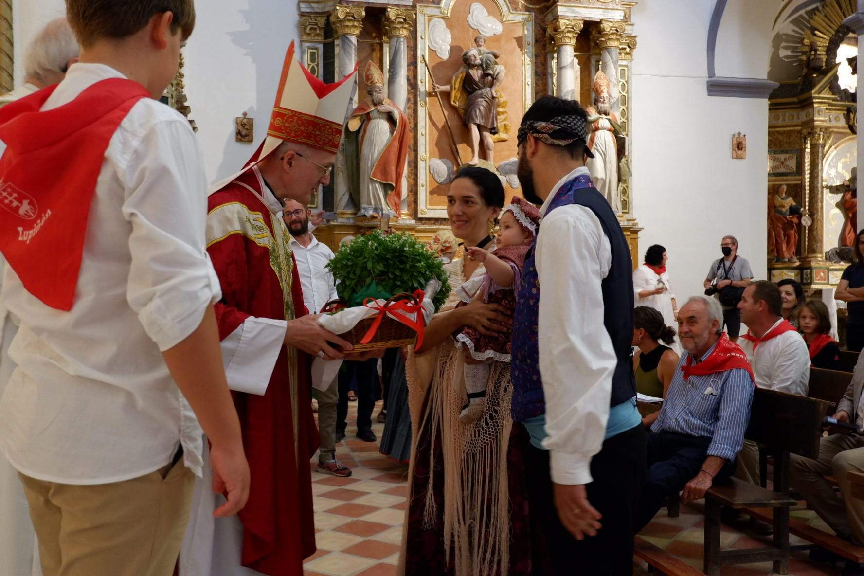 Inauguración de la Iglesia de Lupiñén tras la reforma