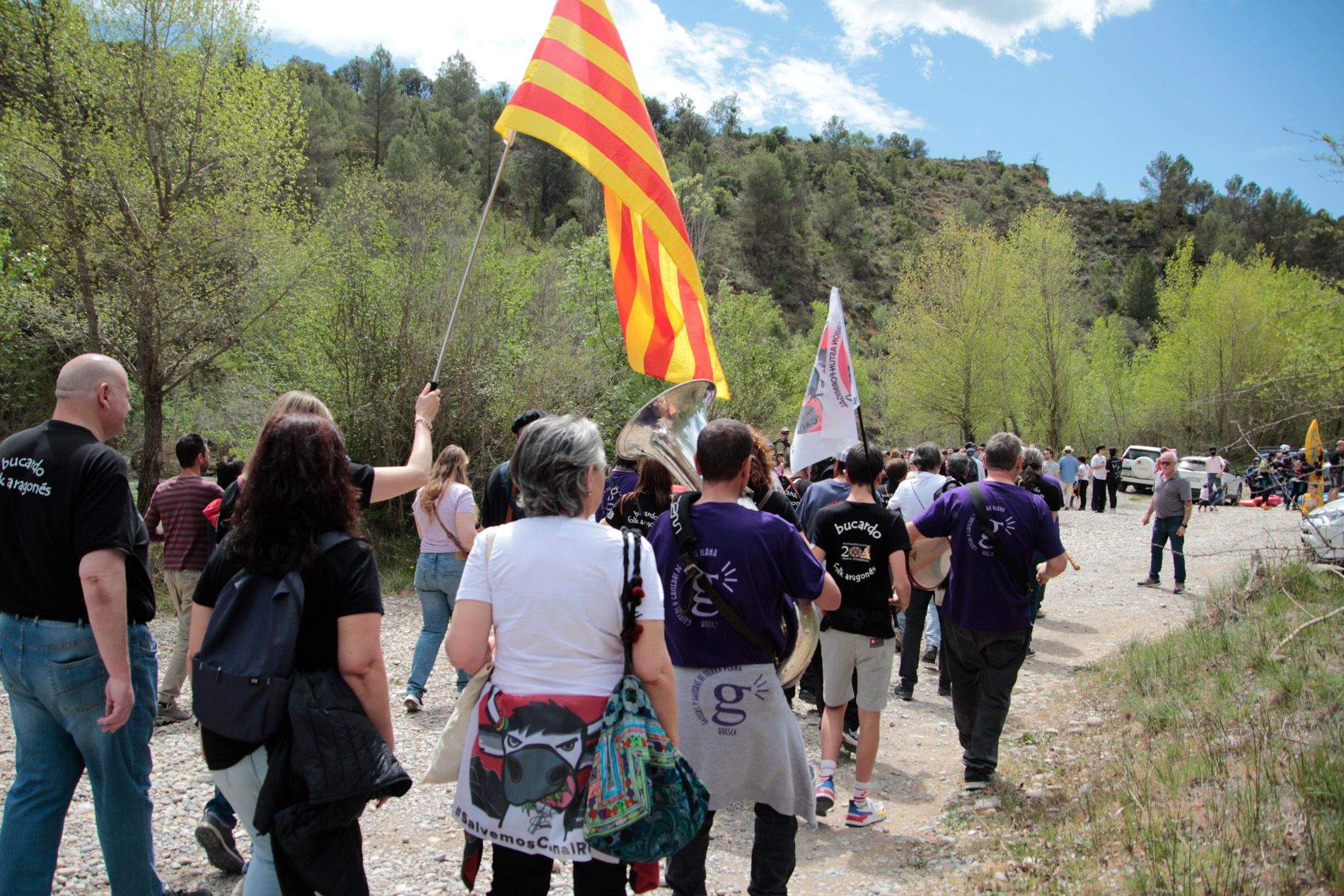 Descenso de navatas por el río Gállego. Foto: Amagoia La Cruz 