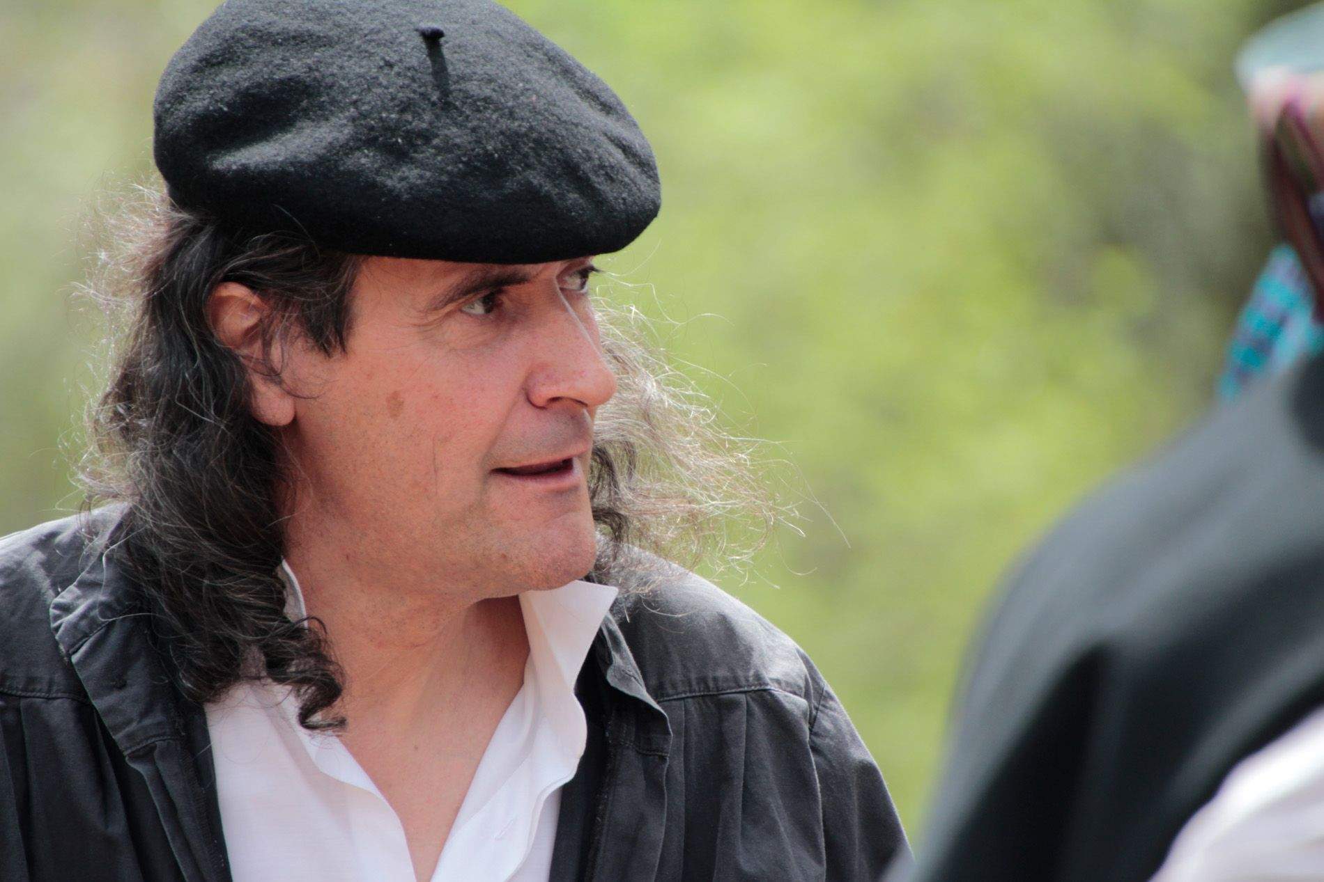 Descenso de navatas por el río Gállego. Foto: Amagoia La Cruz 