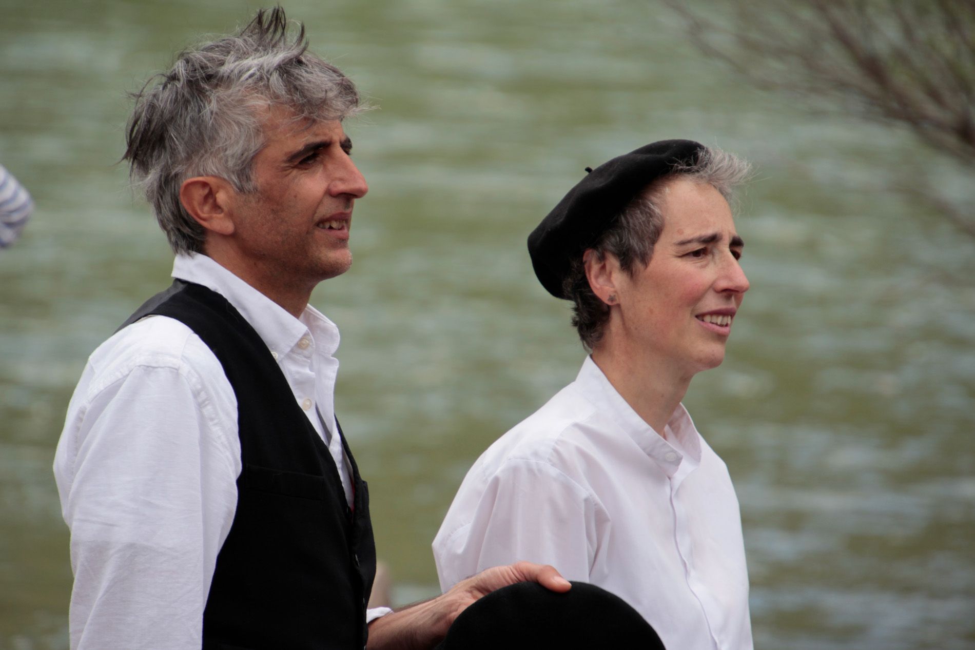 Descenso de navatas por el río Gállego. Foto: Amagoia La Cruz 