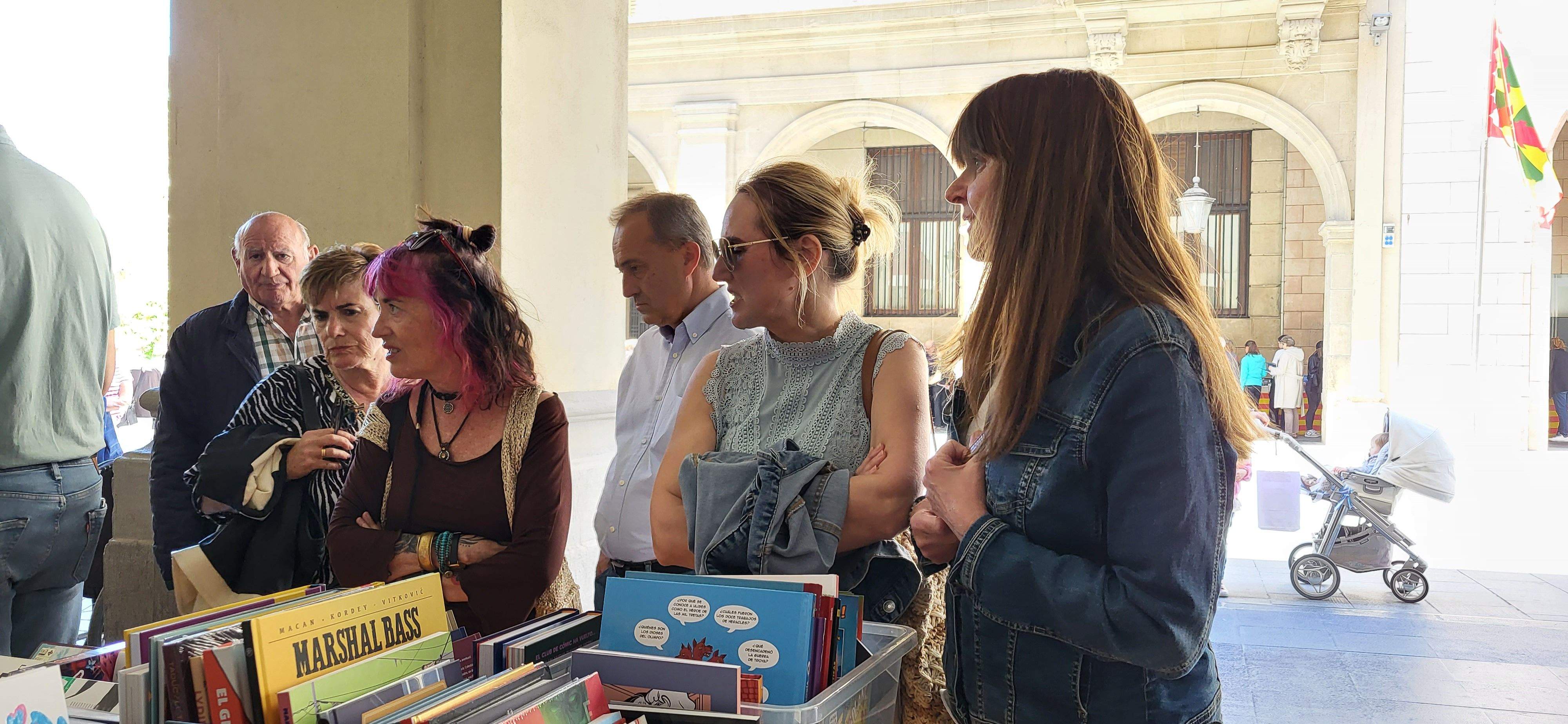  Día del Libro 2023 en Huesca. Foto Myriam Martínez