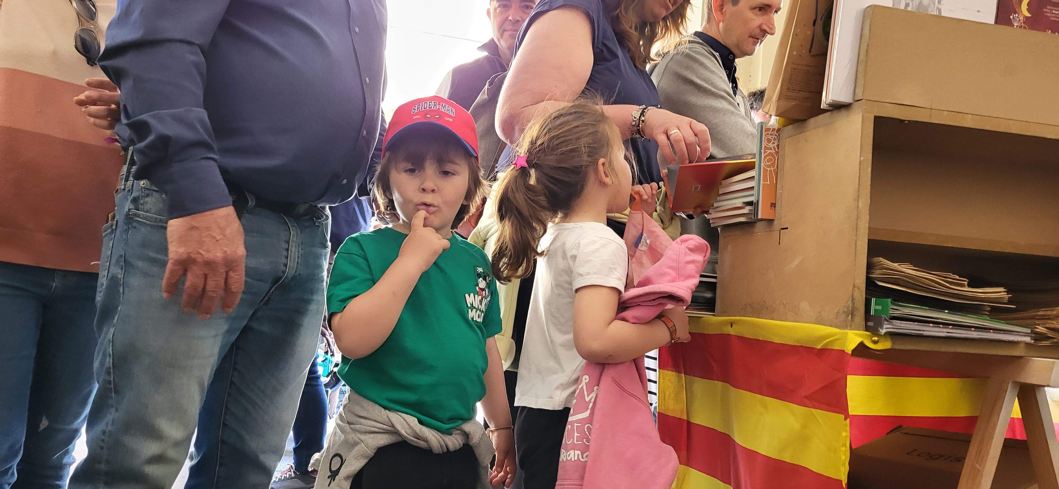  Día del Libro 2023 en Huesca. Foto Myriam Martínez