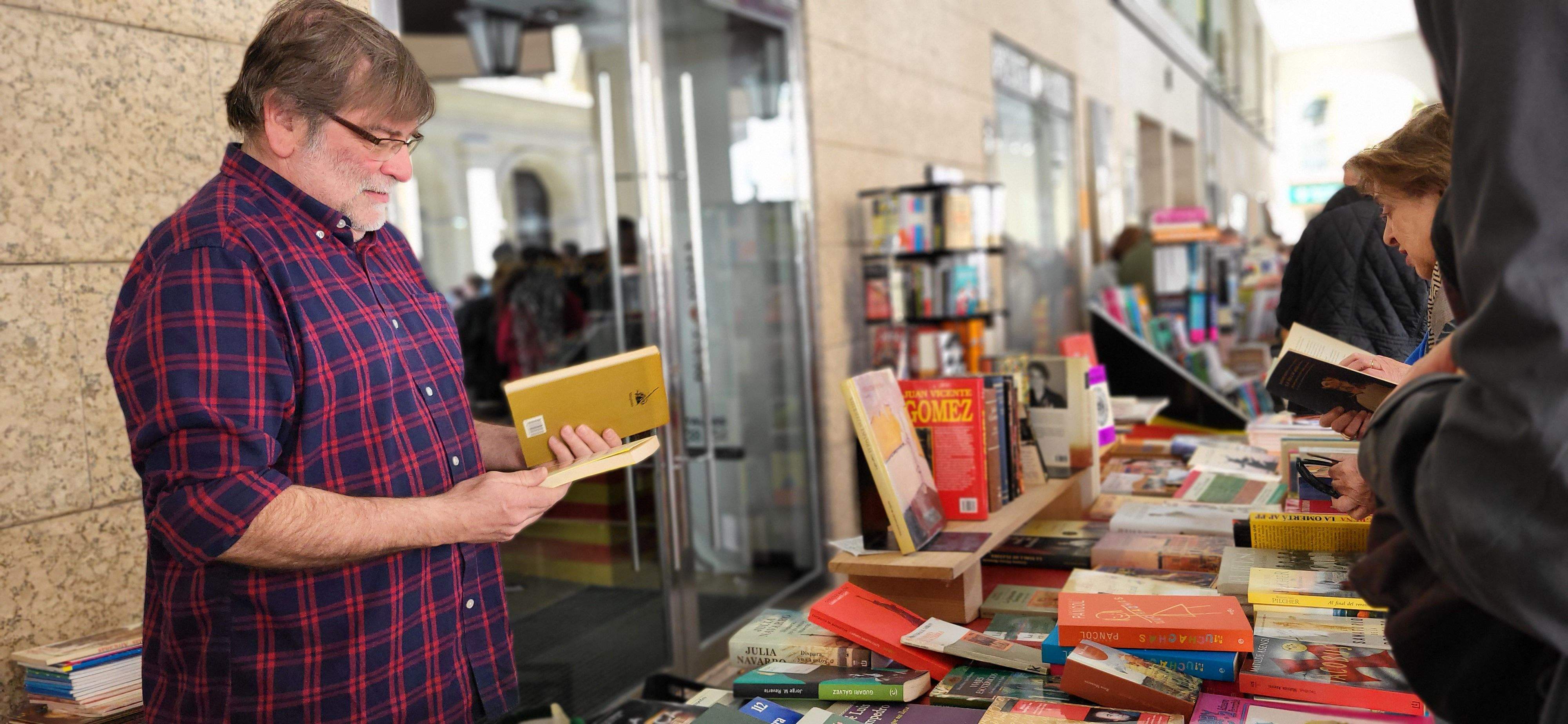  Día del Libro 2023 en Huesca. Foto Myriam Martínez