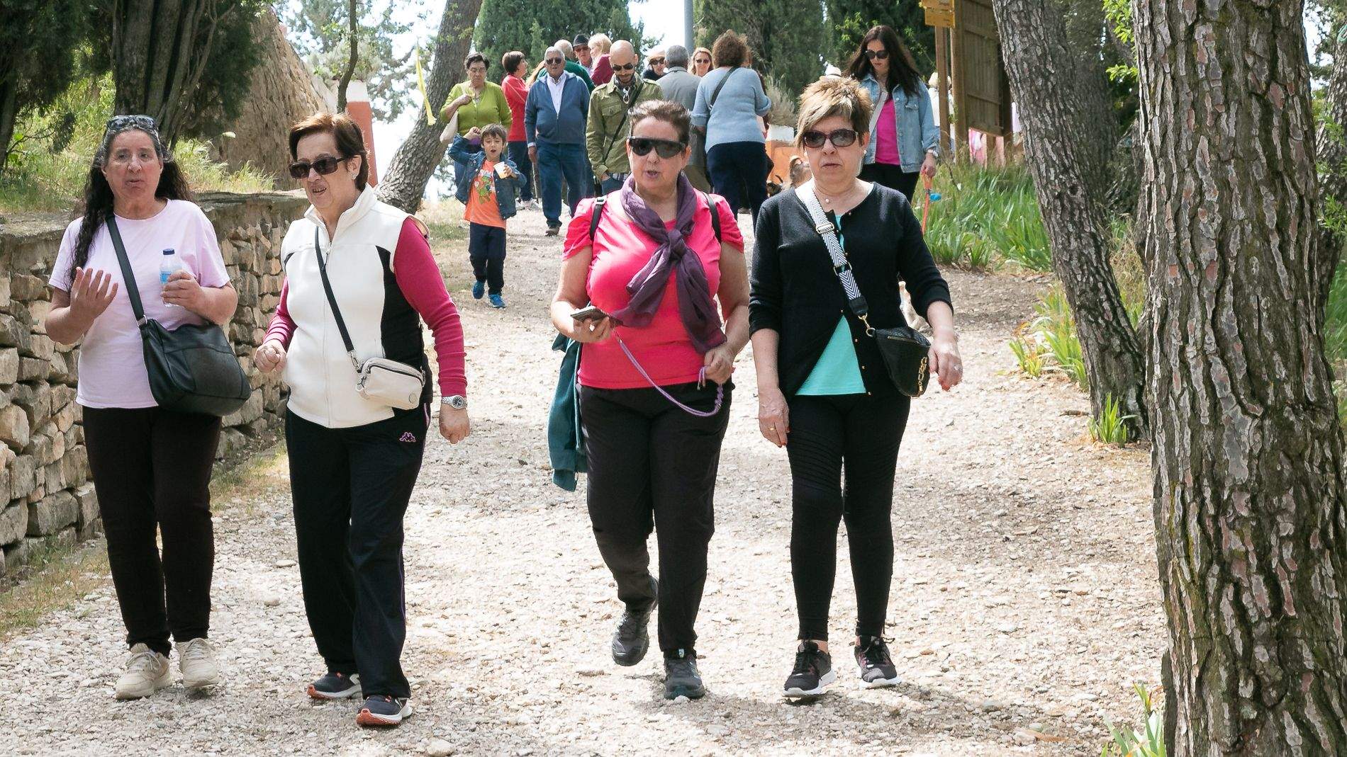 Celebración en Huesca de la fiesta de San Jorge en el cerro. Foto: Estela Alcay
