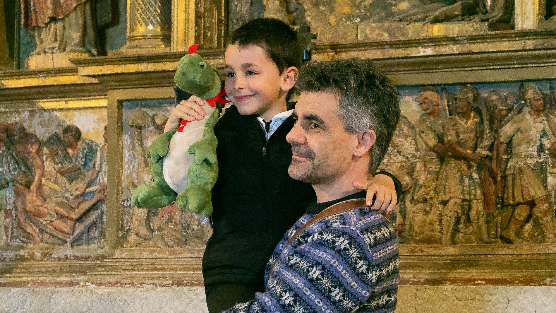 Celebración en Huesca de la fiesta de San Jorge en el cerro. Foto: Estela Alcay