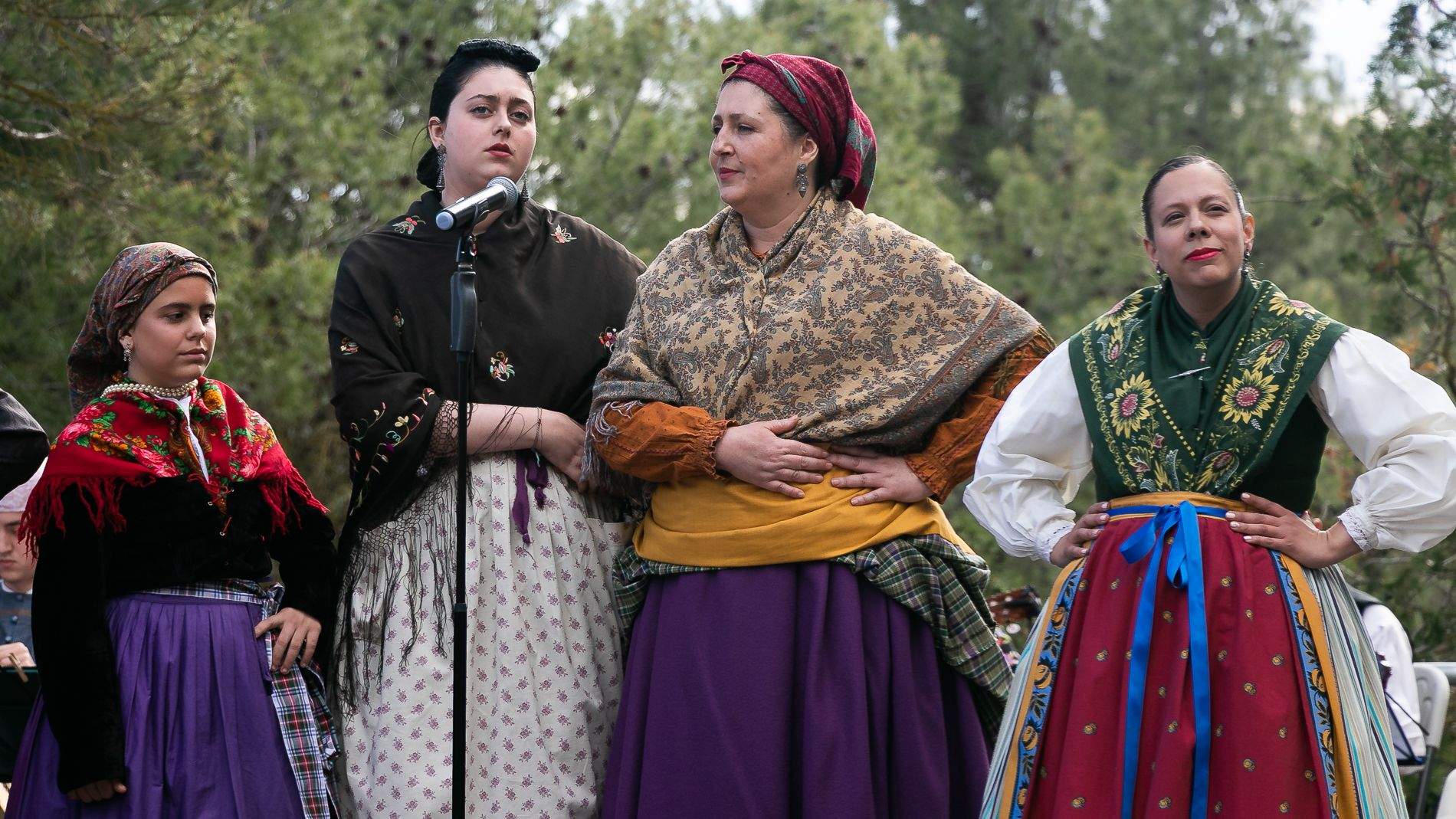  Celebración en Huesca de la fiesta de San Jorge en el cerro. Foto: Estela Alcay