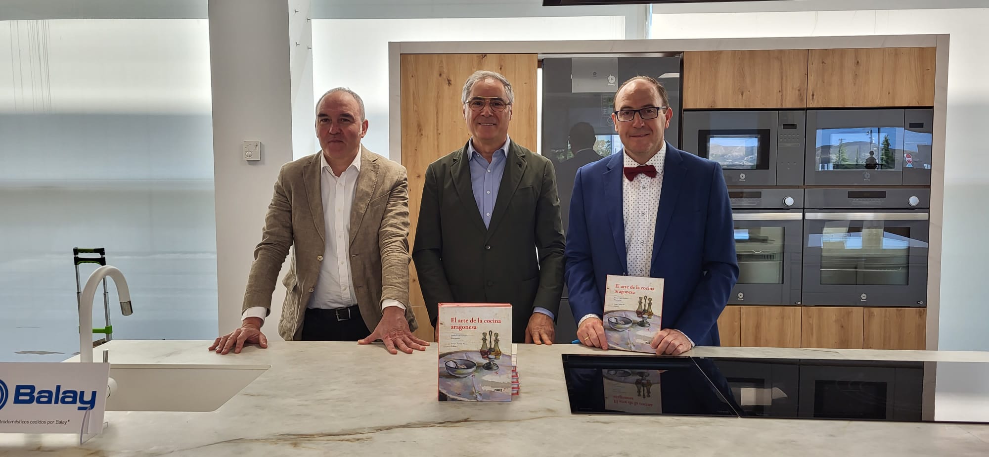 Ismael Ferrer ha presentado "El arte de la cocina aragonesa"