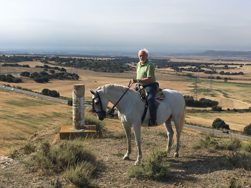 Vicente Ascaso, a caballo