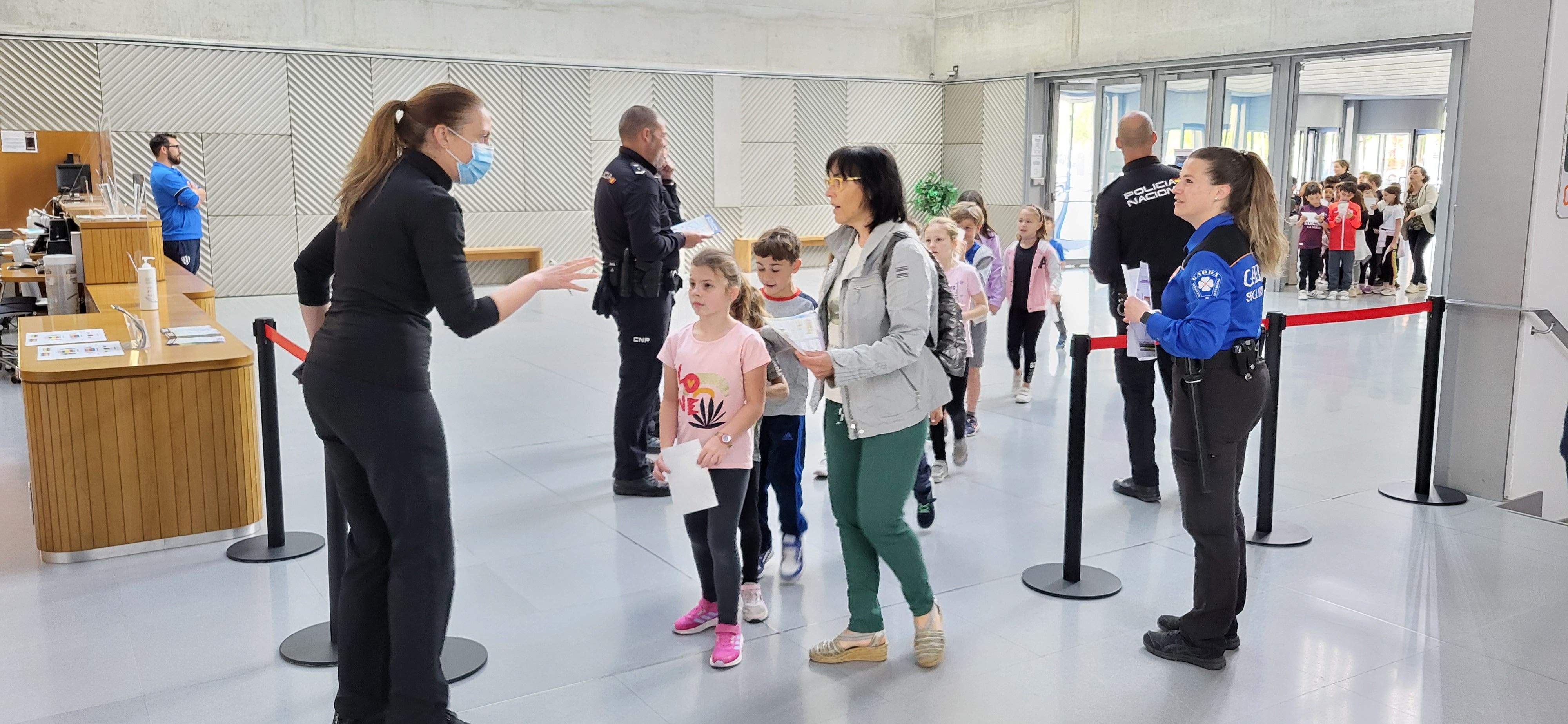 Concierto didáctico de la Banda Sinfónica de la Policía Nacional. Foto Myriam Martínez