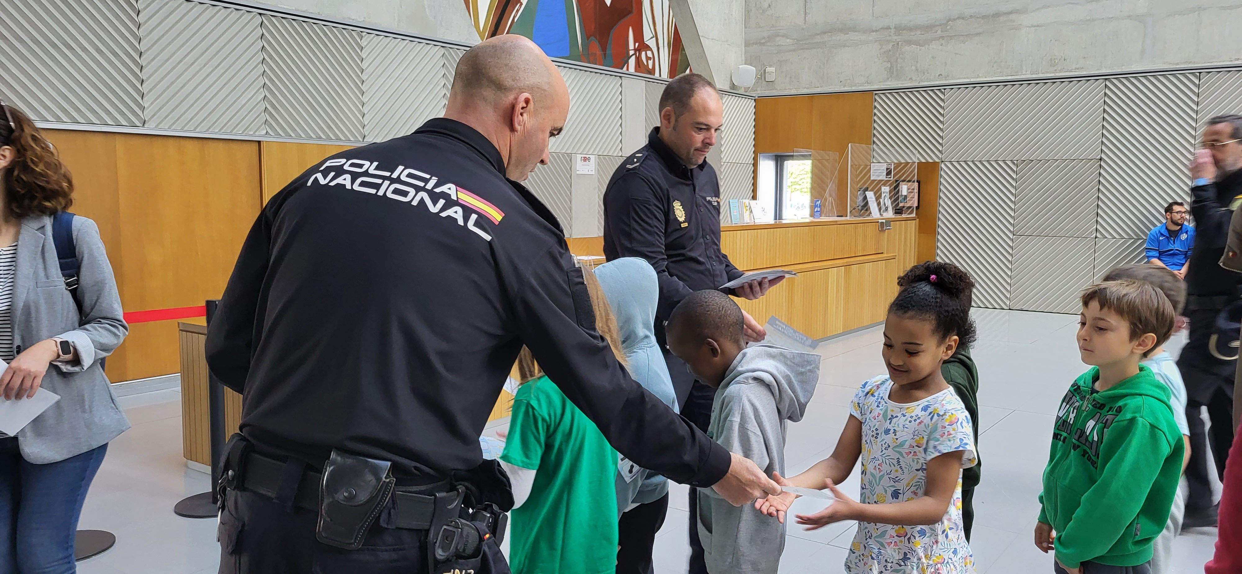 Concierto didáctico de la Banda Sinfónica de la Policía Nacional. Foto Myriam Martínez