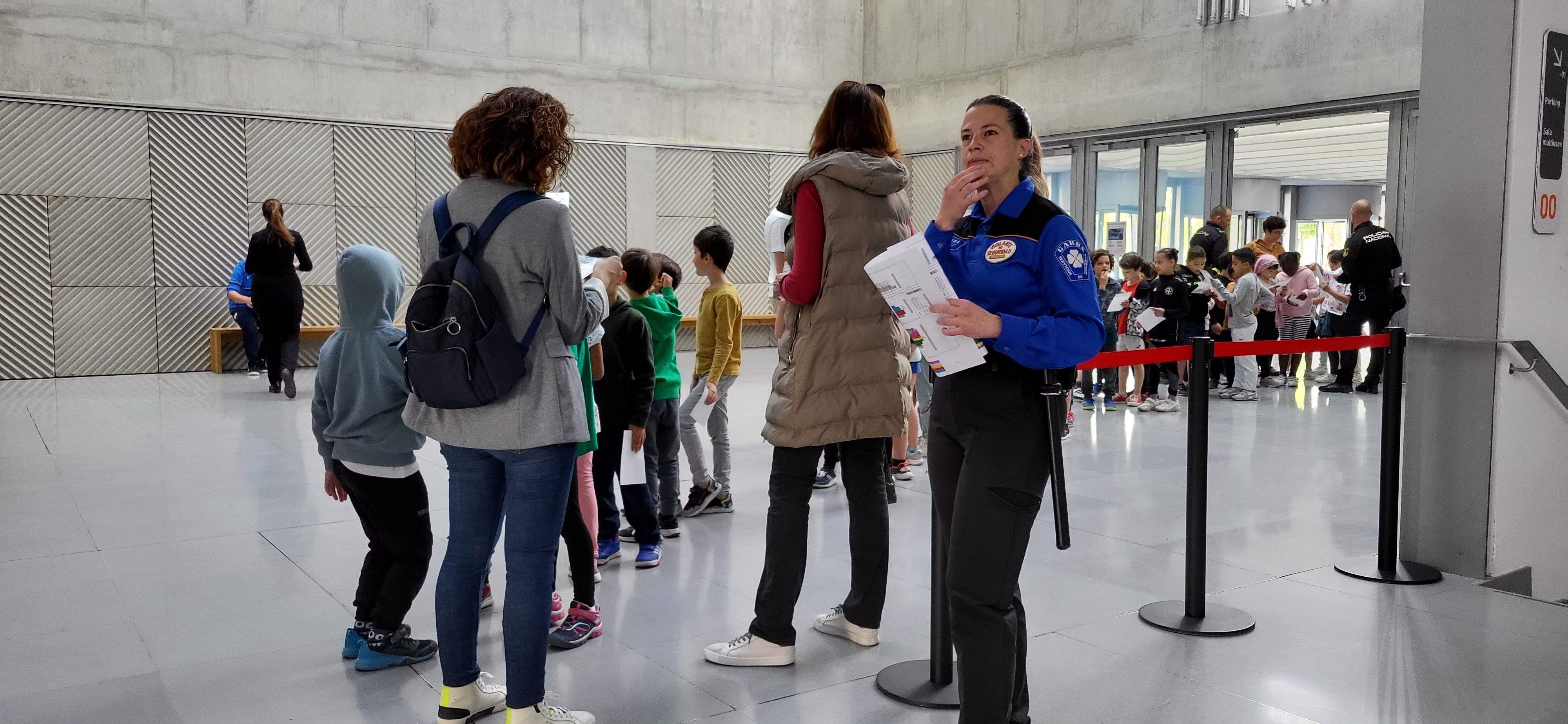 Concierto didáctico de la Banda Sinfónica de la Policía Nacional. Foto Myriam Martínez